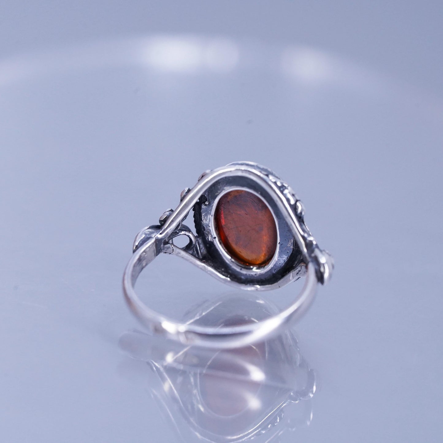 Size 5.5, vintage Sterling 925 silver handmade ring with oval Amber