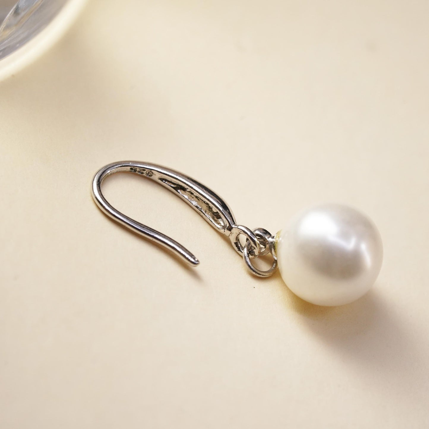Vintage sterling silver 925 handmade single earring with white freshwater pearl