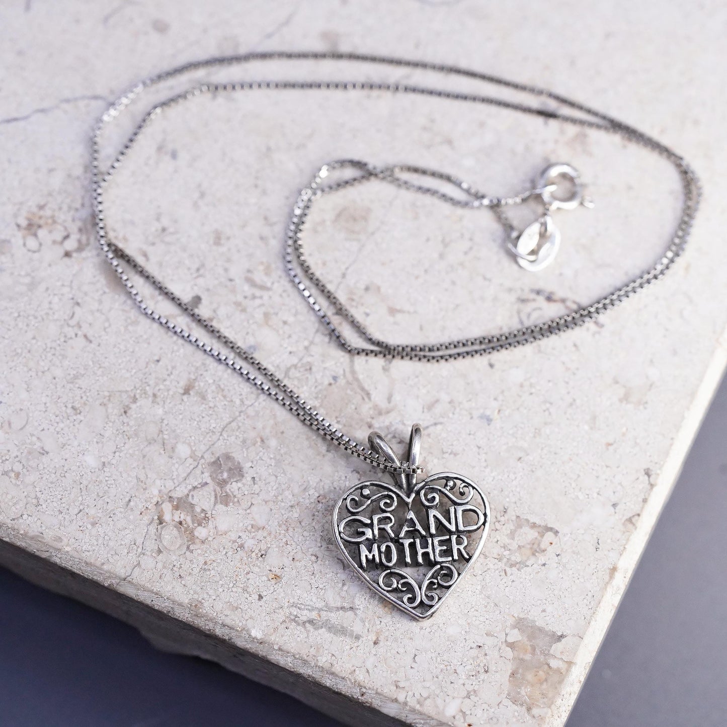 16", Vintage sterling 925 silver box chain necklace grandmother heart pendant