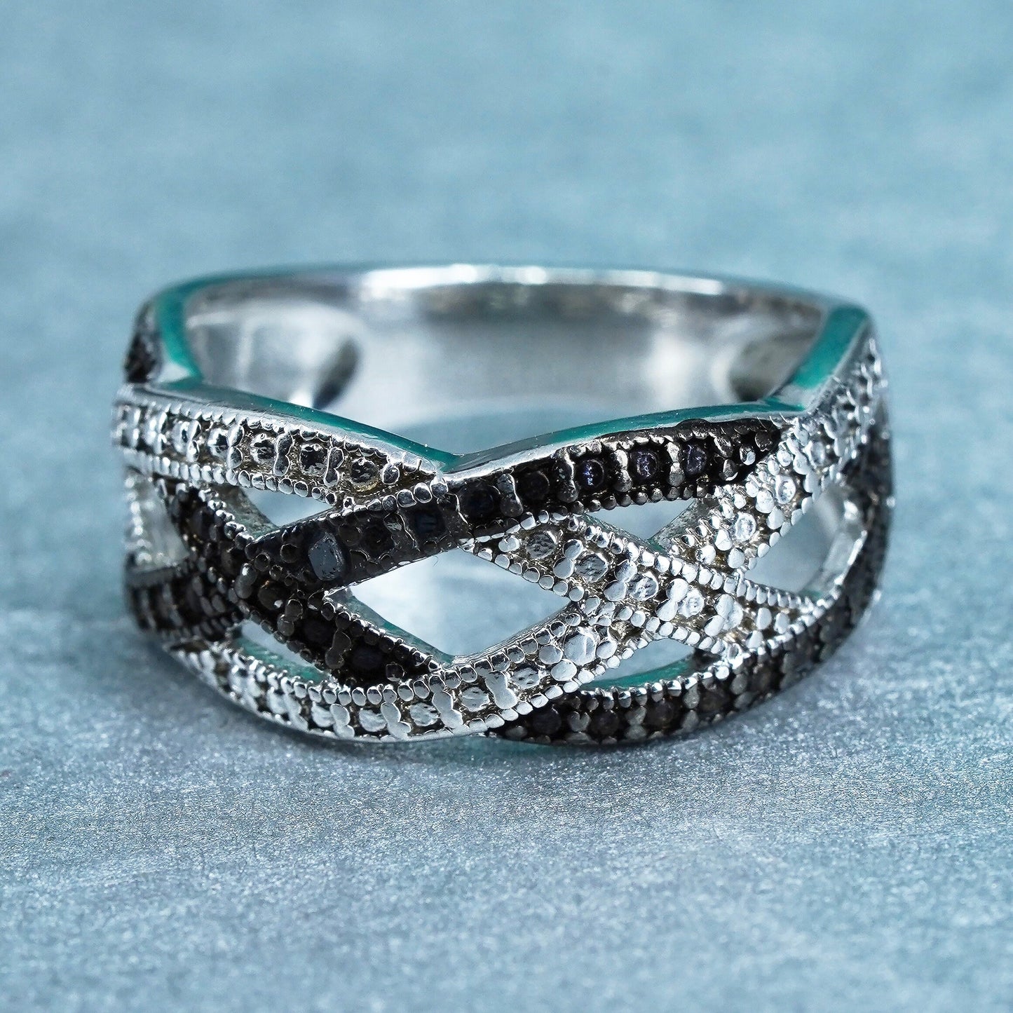 Size 7, Sterling 925 silver ring with cluster black and clear genuine diamond