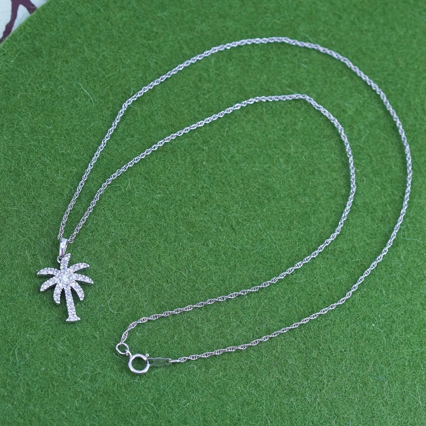 18", VTG sterling silver necklace, circle chain cluster cz palm tree pendant