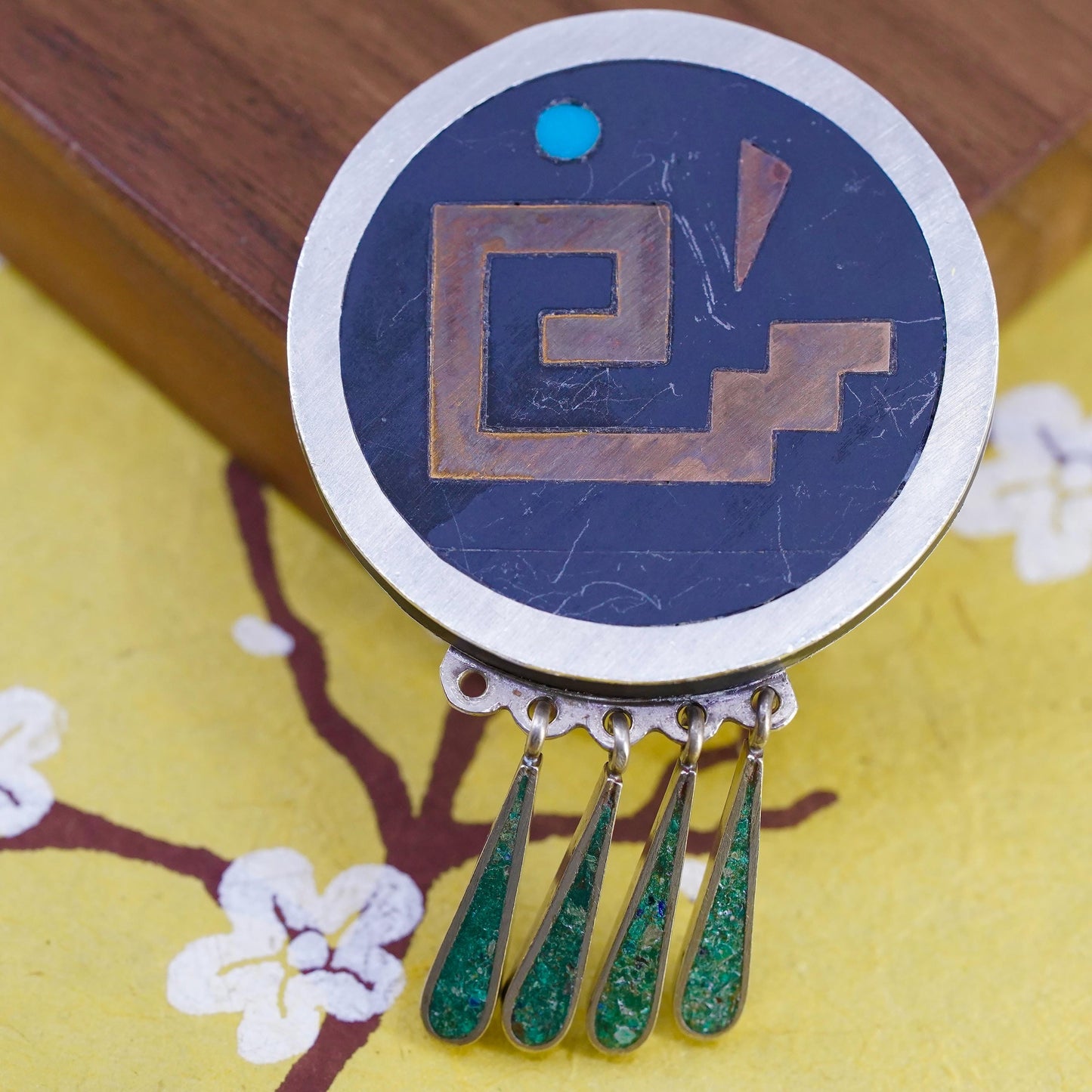 Vintage Hecho Mexican Metales 925 handmade sterling silver 925 brooch brass