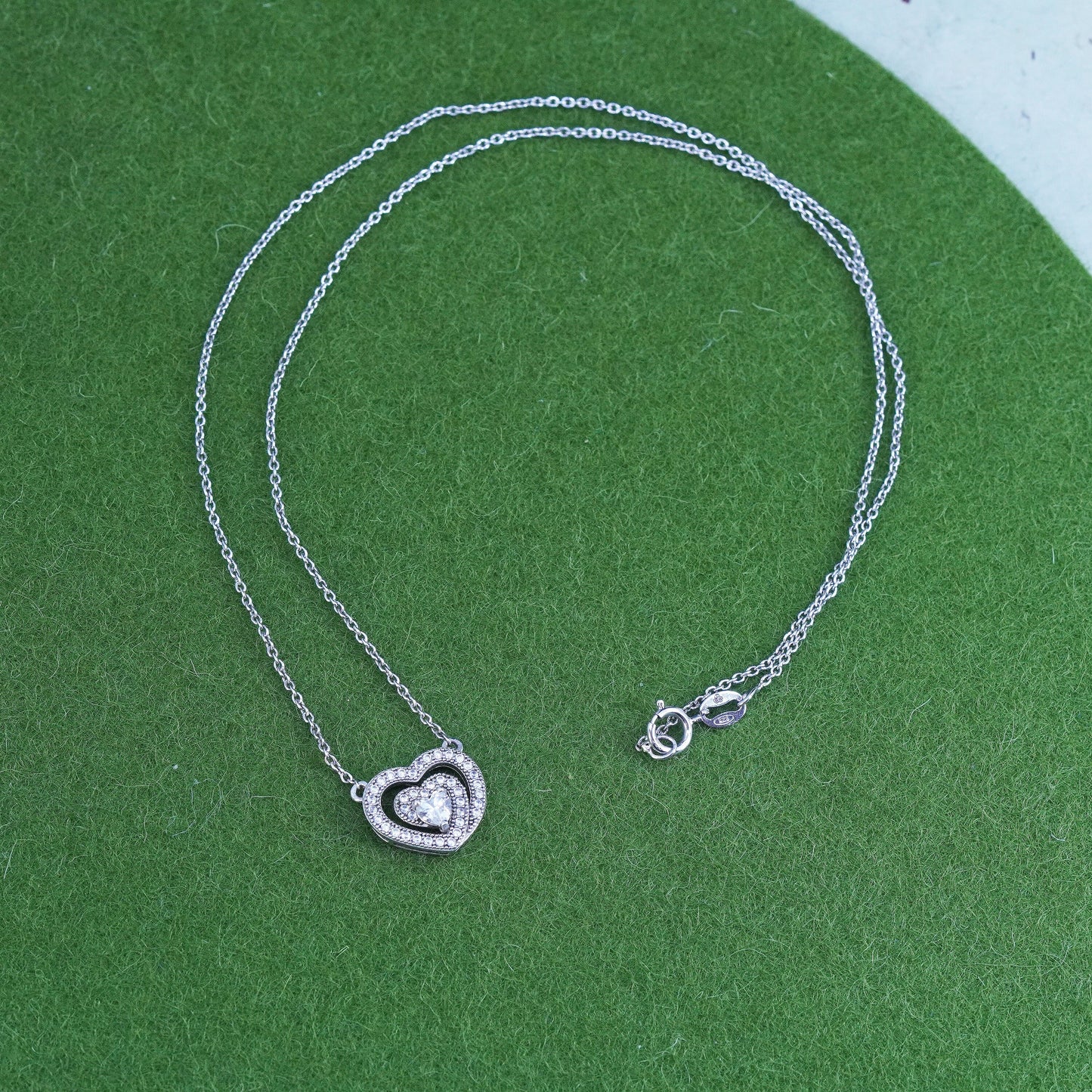 18”, Vintage sterling silver circle chain with Cluster Cz heart pendant