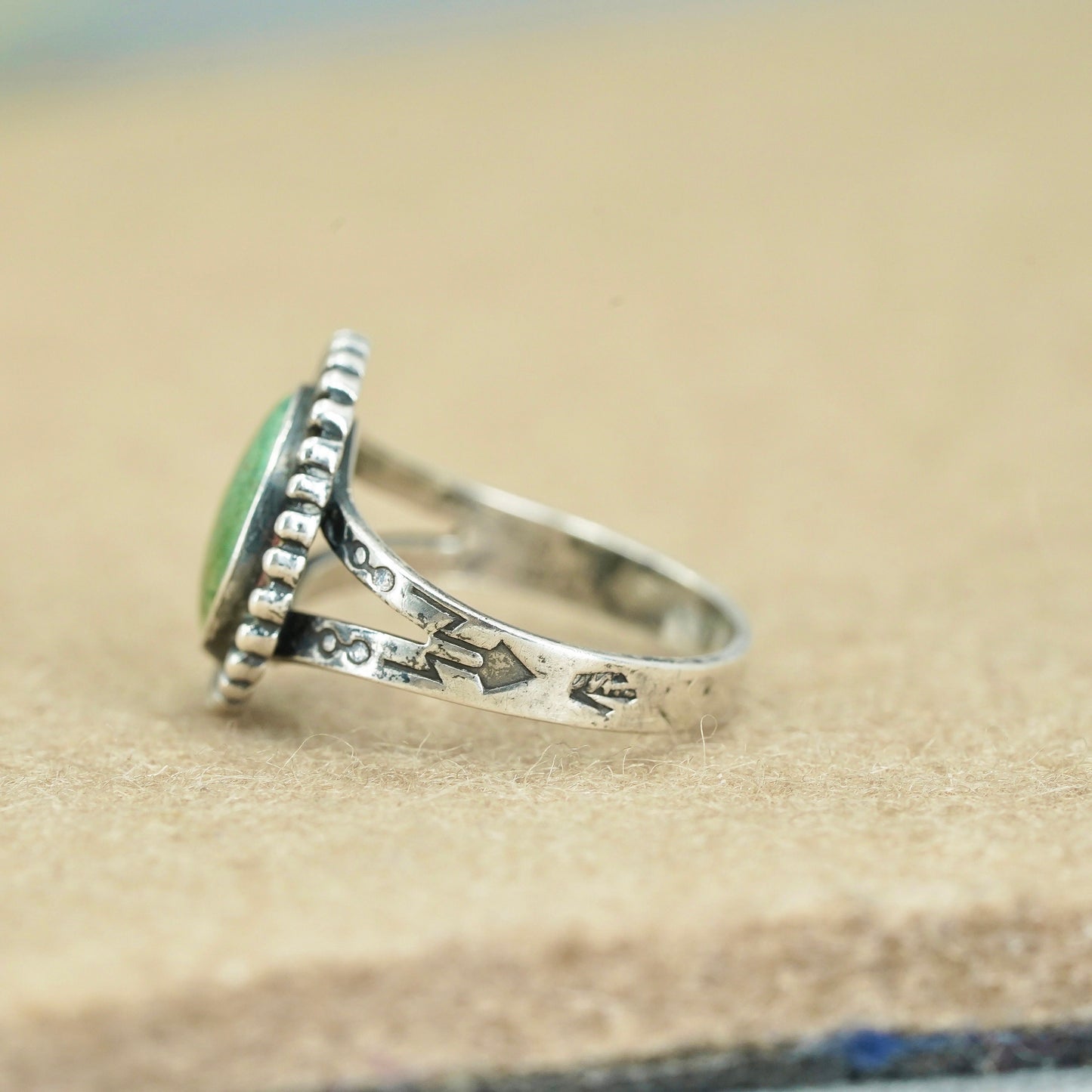 Size 6, vintage southwestern Sterling 925 silver handmade ring with turquoise