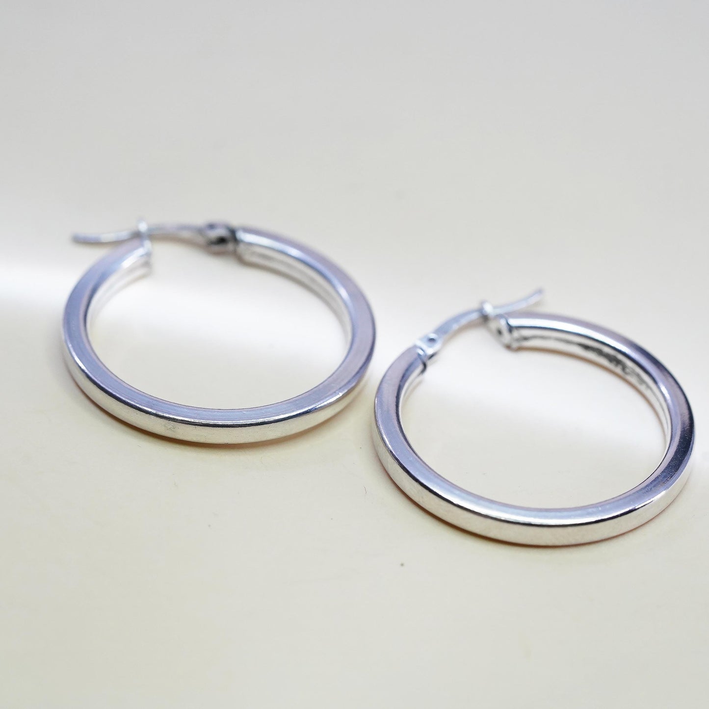 1.25", VTG Italian sterling 925 silver loop earrings, fashion textured hoops