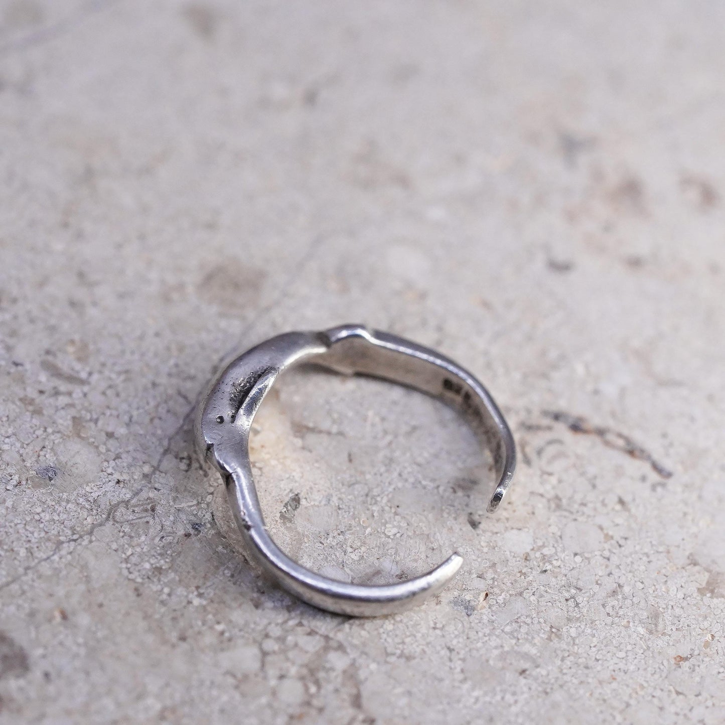 Size 2, vintage sterling silver handmade ring, 925 dolphin open band
