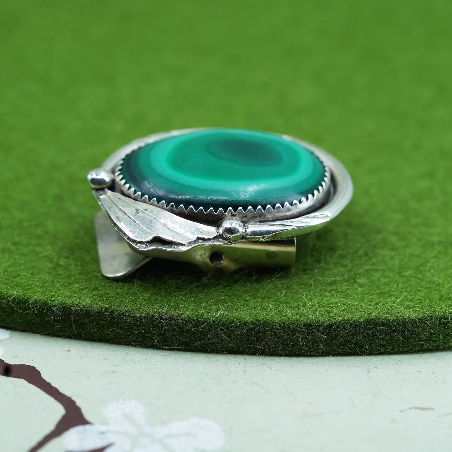 Native American Navajo Eddie Chee bolo tie, Sterling 925 silver, malachite
