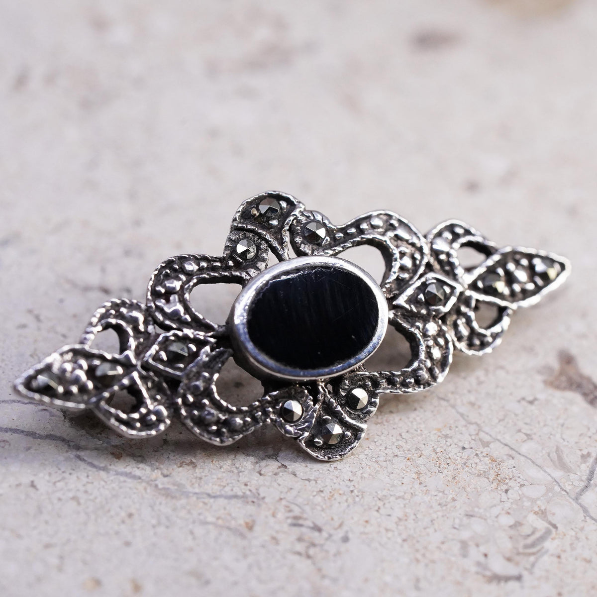Sterling 925 Silver Onyx Marcasite Brooch Pin Art Deco Ornate Floral Jewelry