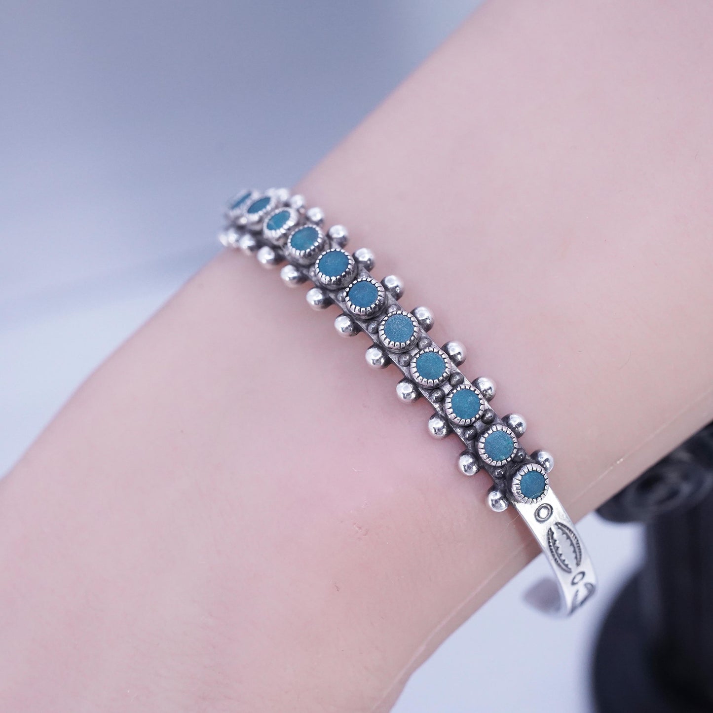 6.5”, Navajo Native American Sterling 925 silver bracelet, cuff turquoise