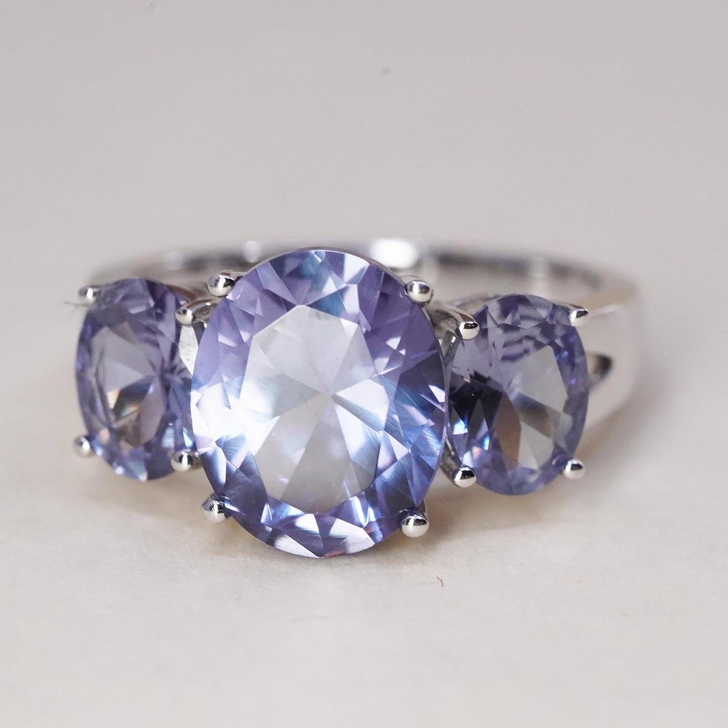 Size 9.25, Vintage sterling 925 silver handmade ring with oval amethyst