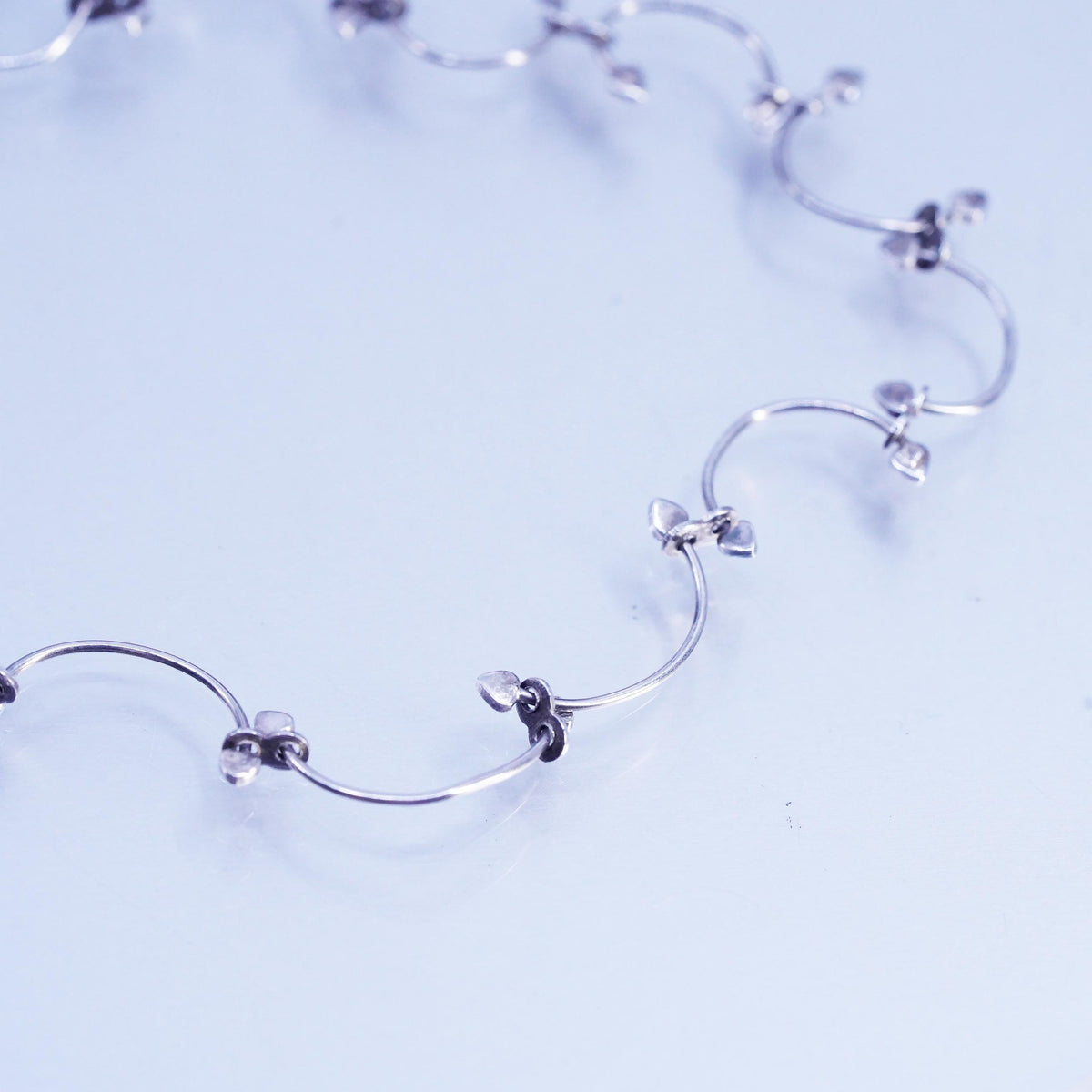 8.5" Vintage Sterling Silver 925 Heart Station Bracelet Wavy Chain Tiny Hearts