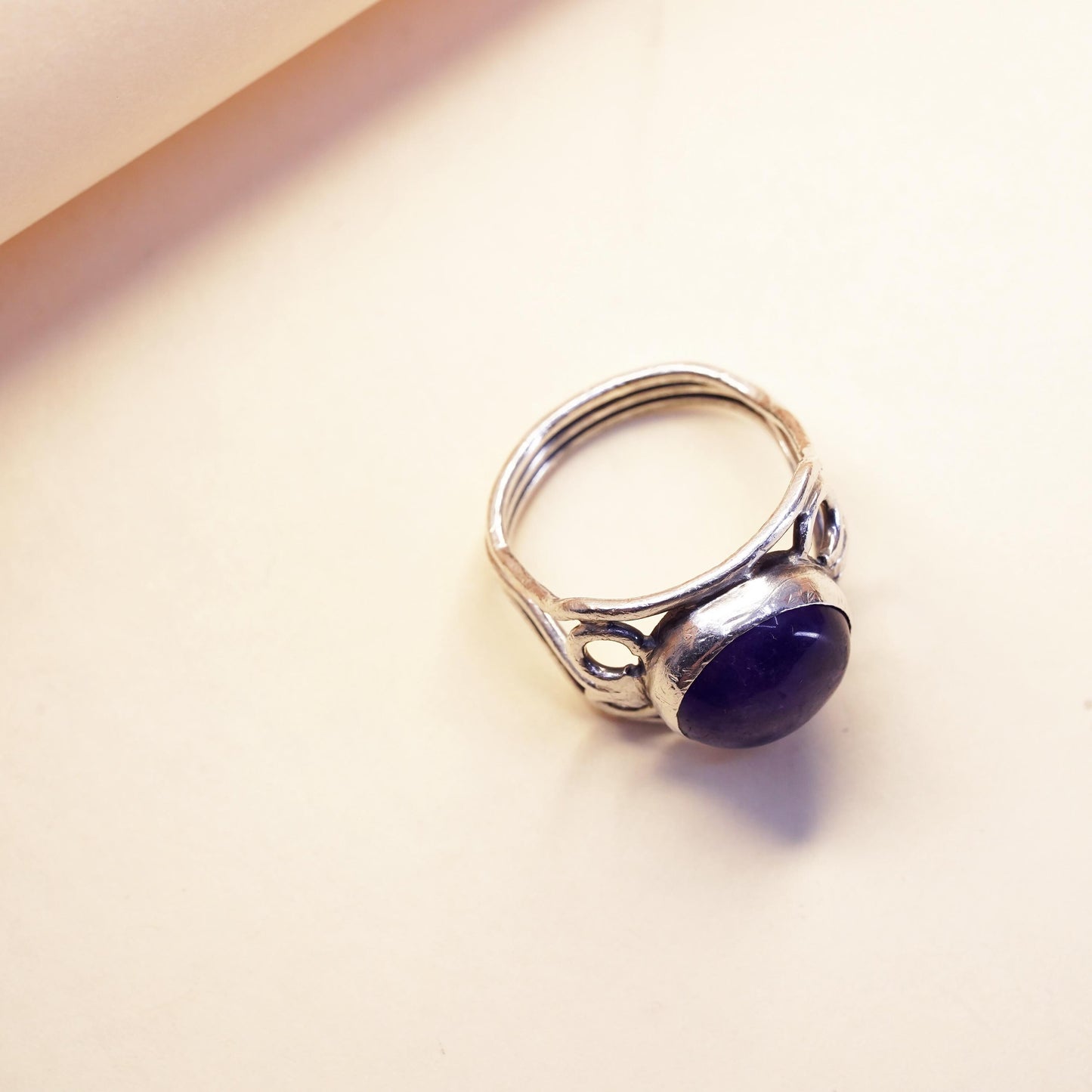 Size 8, vintage Sterling silver handmade ring, 925 band with dome amethyst