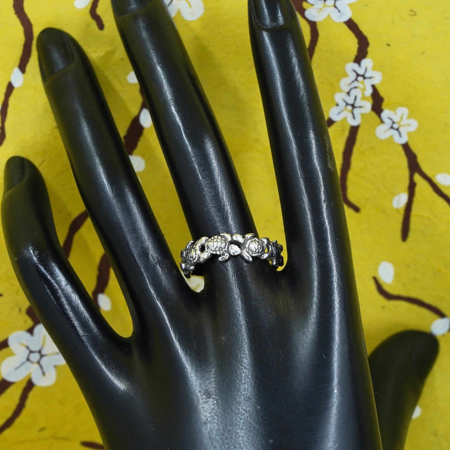 Size 8.25, vintage Mexico Sterling silver handmade ring, 925 sea turtle band