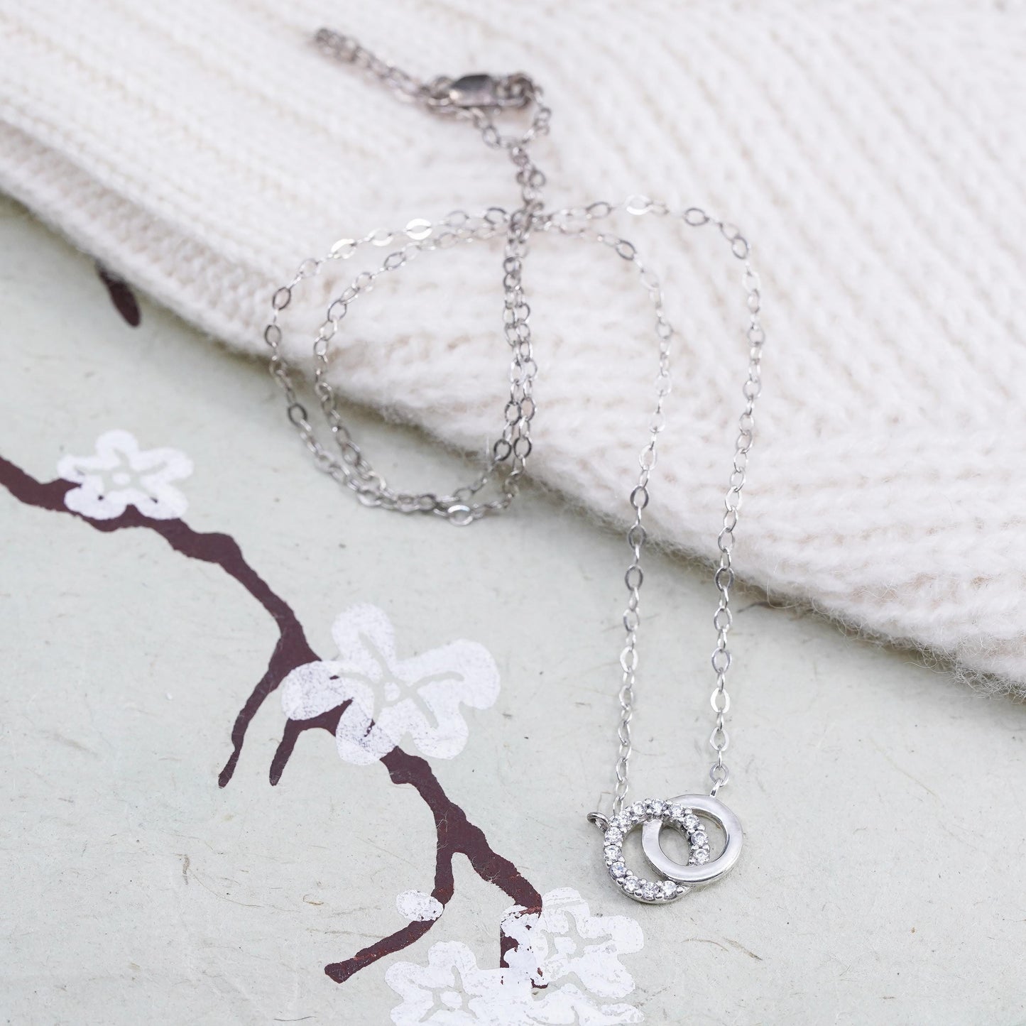 16", 1mm, sterling silver flatten chain necklace entwined circle pendant cz