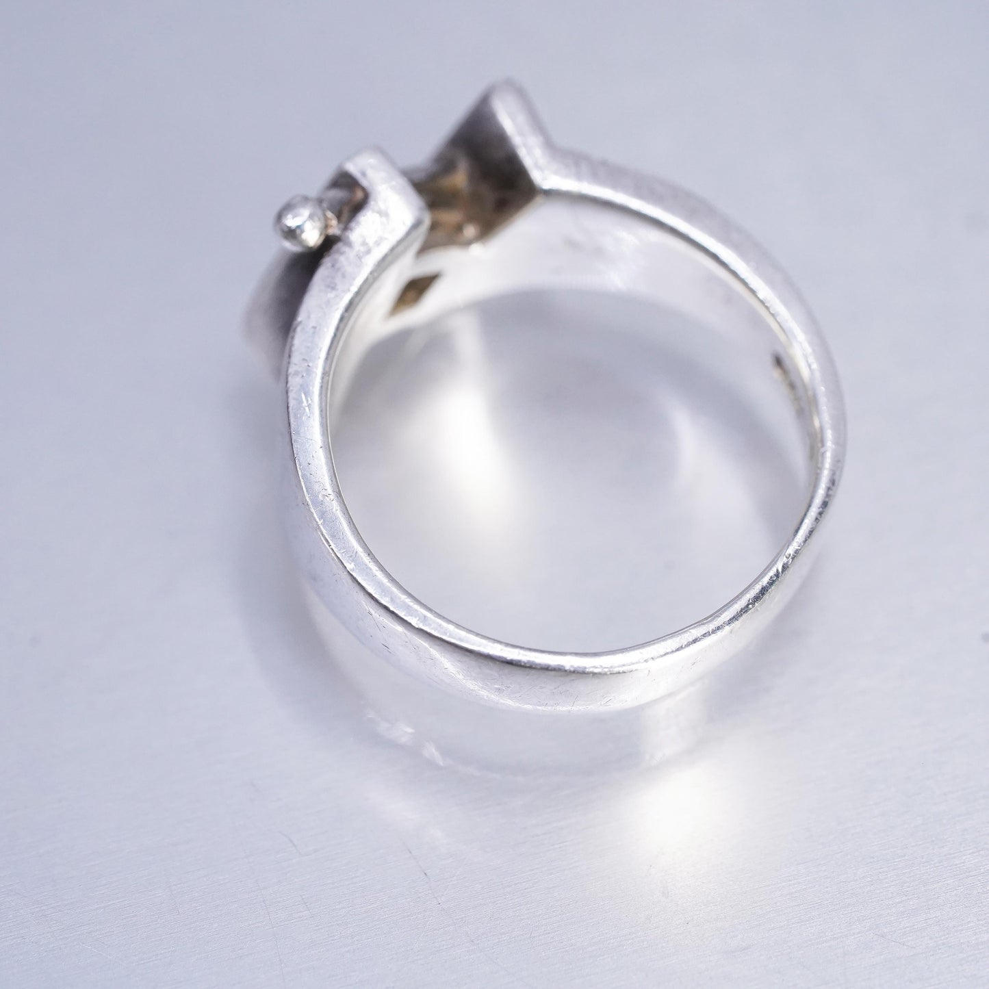 Size 7.25, vintage Sterling 925 silver handmade statement ring with square Cz
