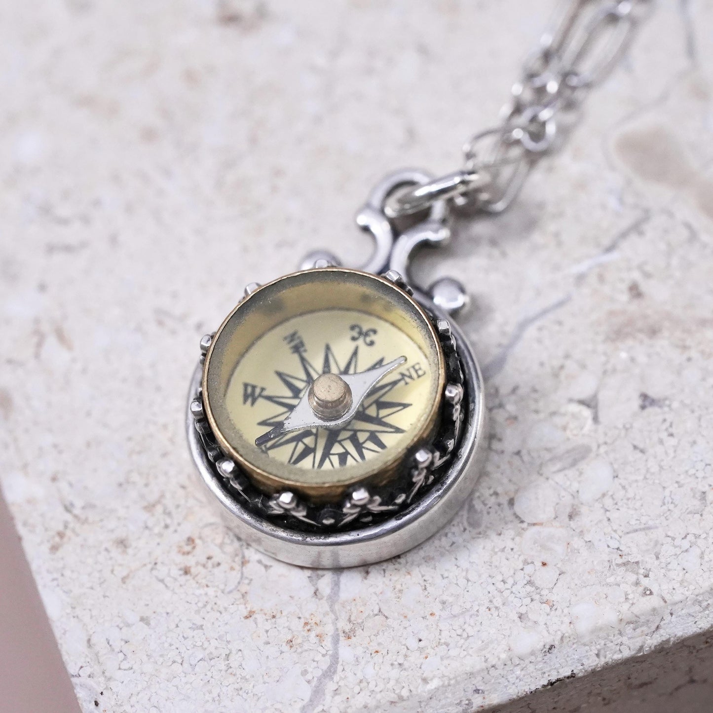 16”, vintage Sterling silver necklace, 925 figaro chain with compass pendant