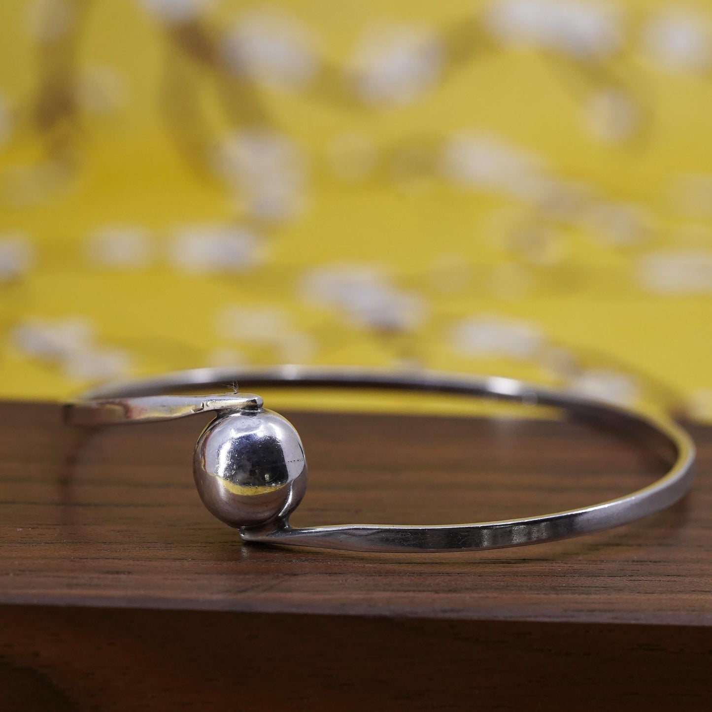 7.75", Vintage sterling silver handmade bracelet, 925 bangle with bead