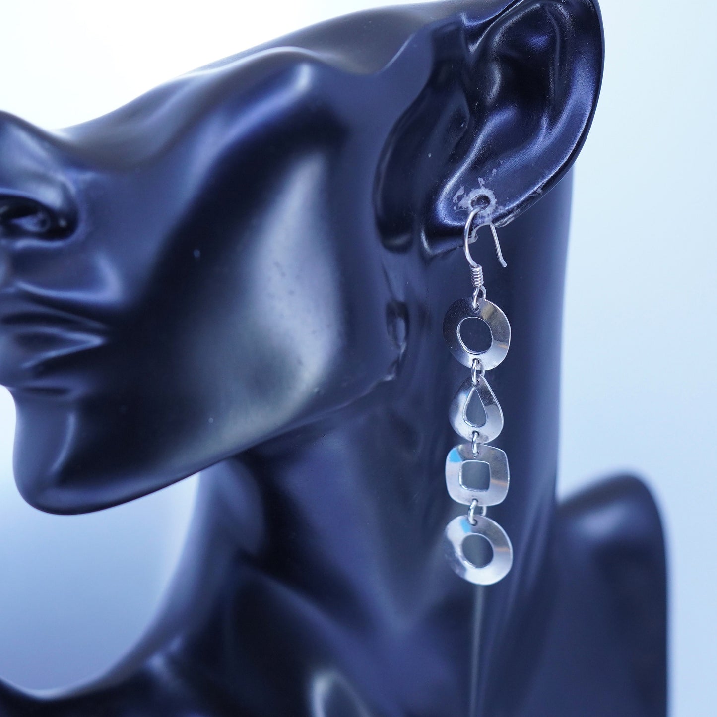 Mexican Sterling 925 silver handmade entwined circle teardrop discs earrings