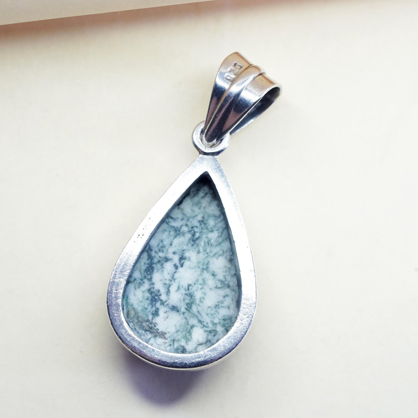 Vintage sterling 925 silver handmade teardrop pendant with green tree agate