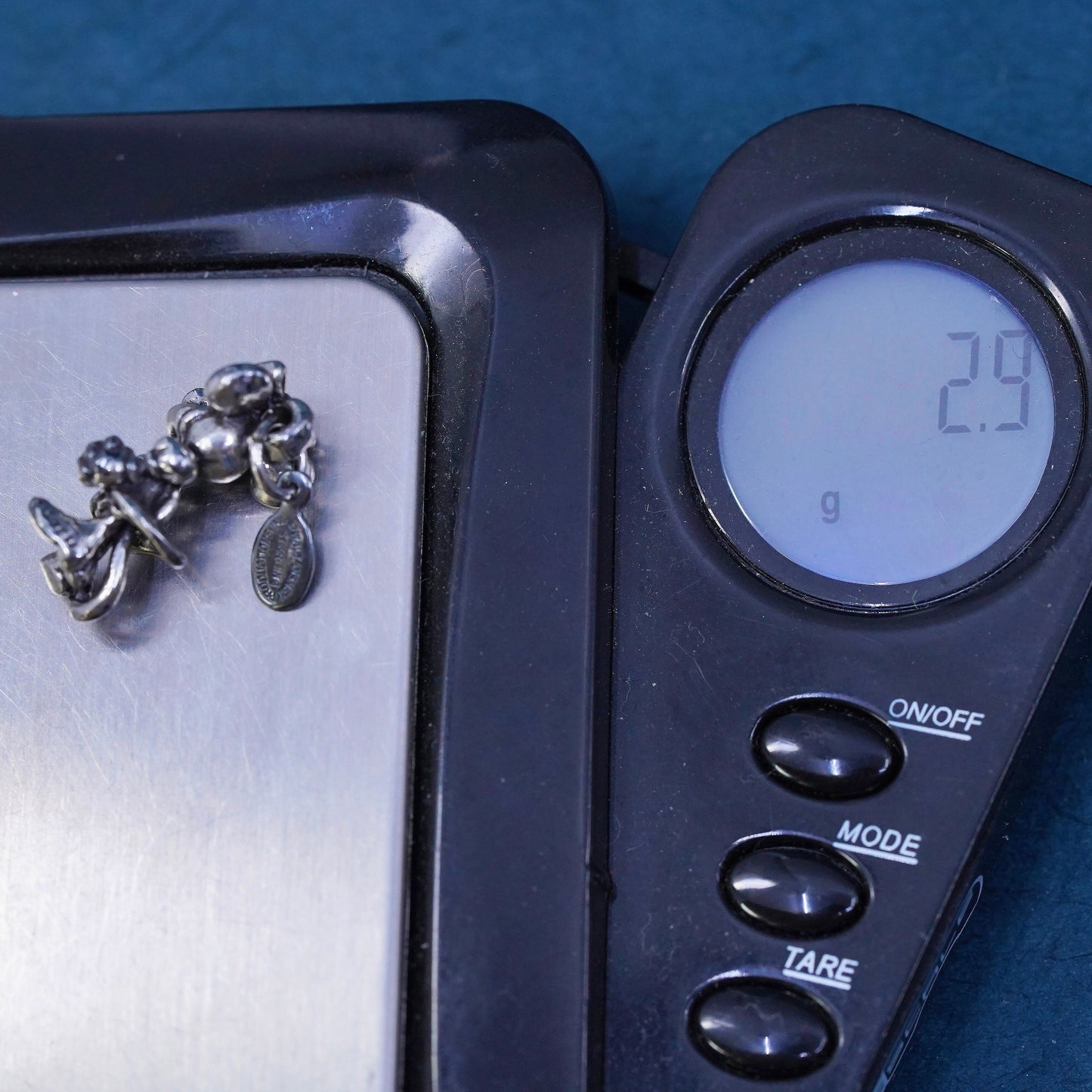 Vintage sterling silver 925 Mickey Mouse world traveler charm pendant