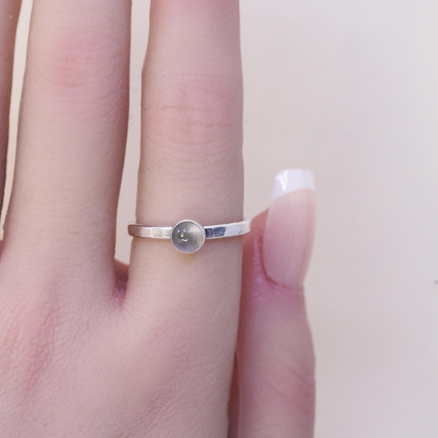Size 7.25, Vintage 925 sterling silver stackable ring with blue chalcedony bead