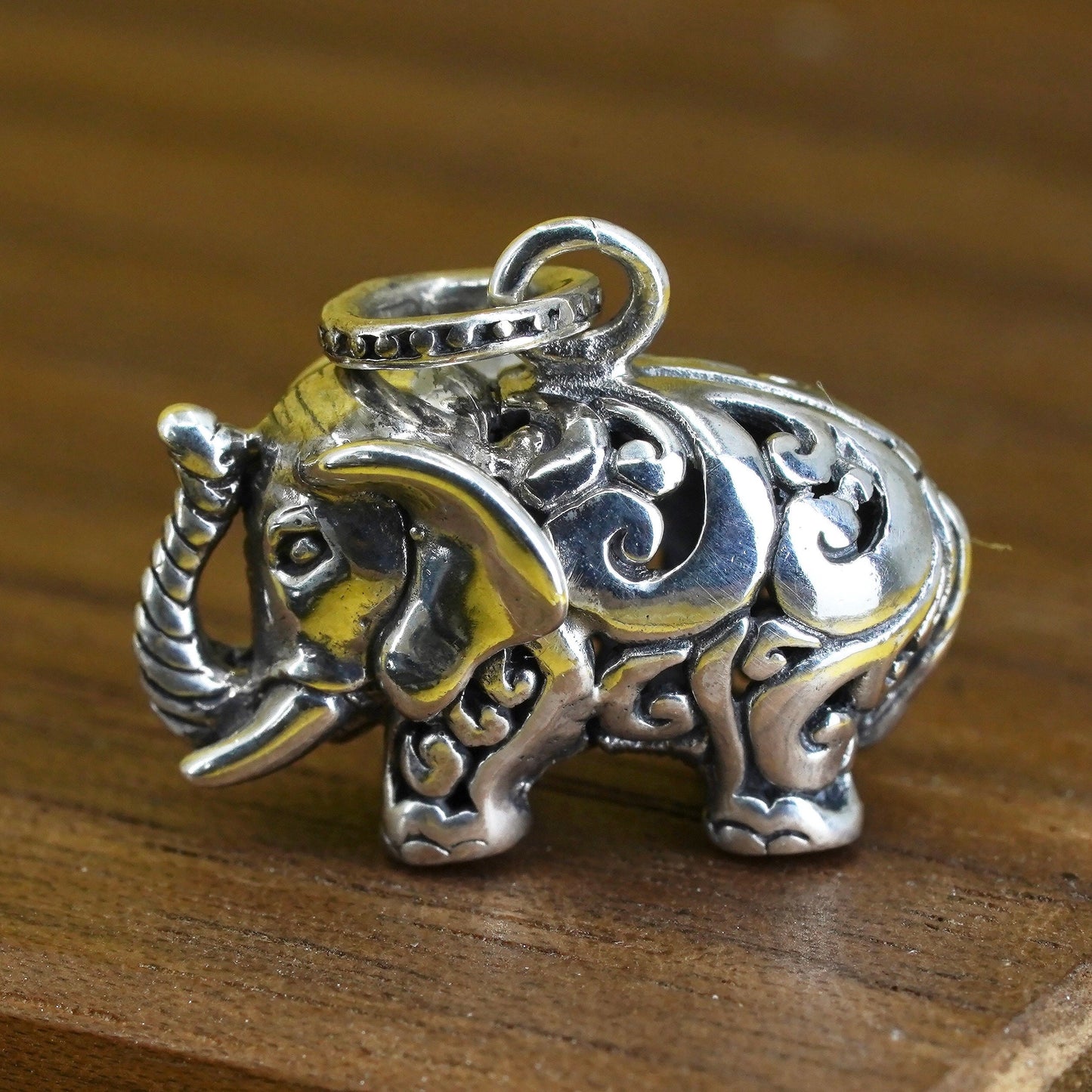 Vintage Sterling silver handmade pendant, dotted 925 elephant