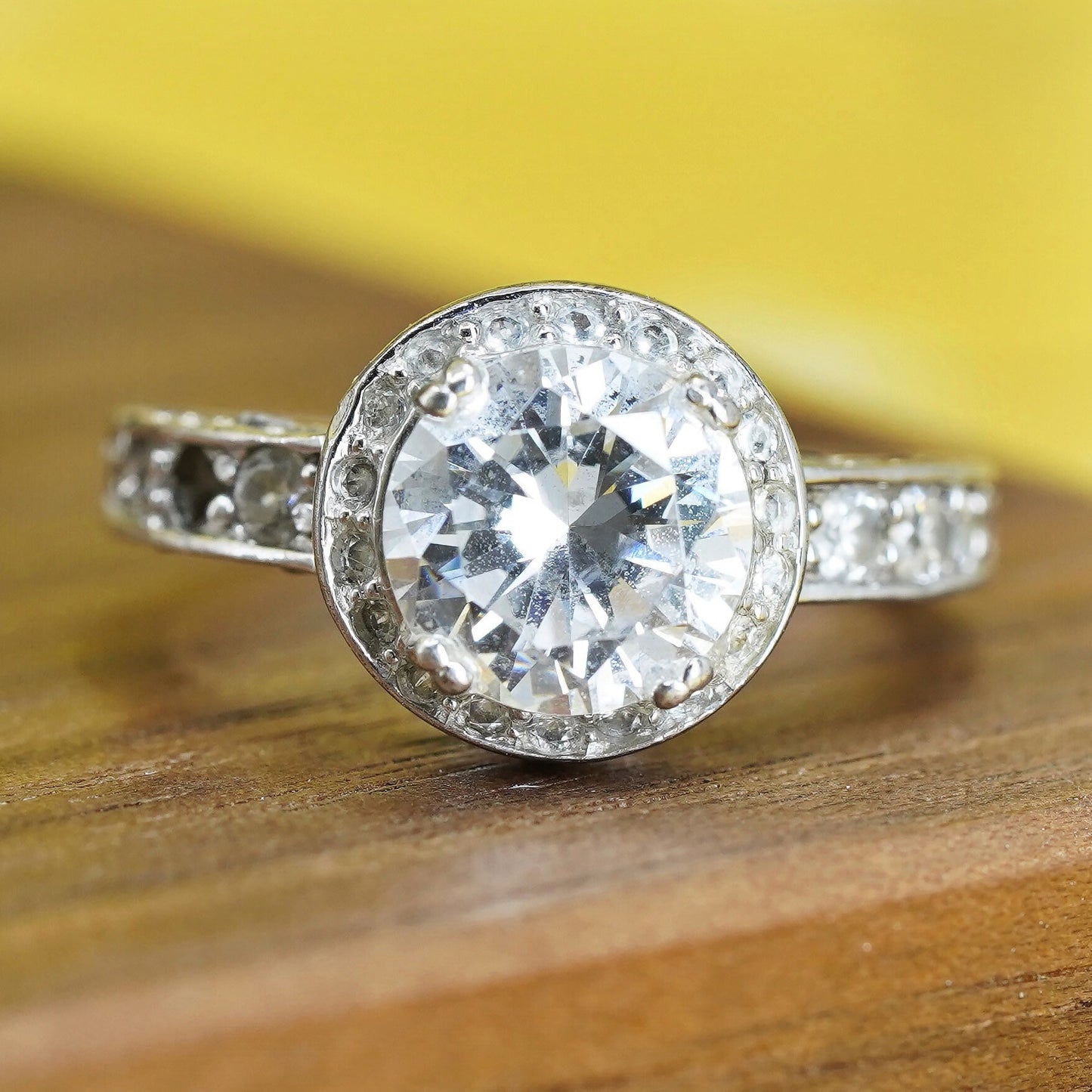 Size 6, vintage Sterling silver 925 engagement ring with cz