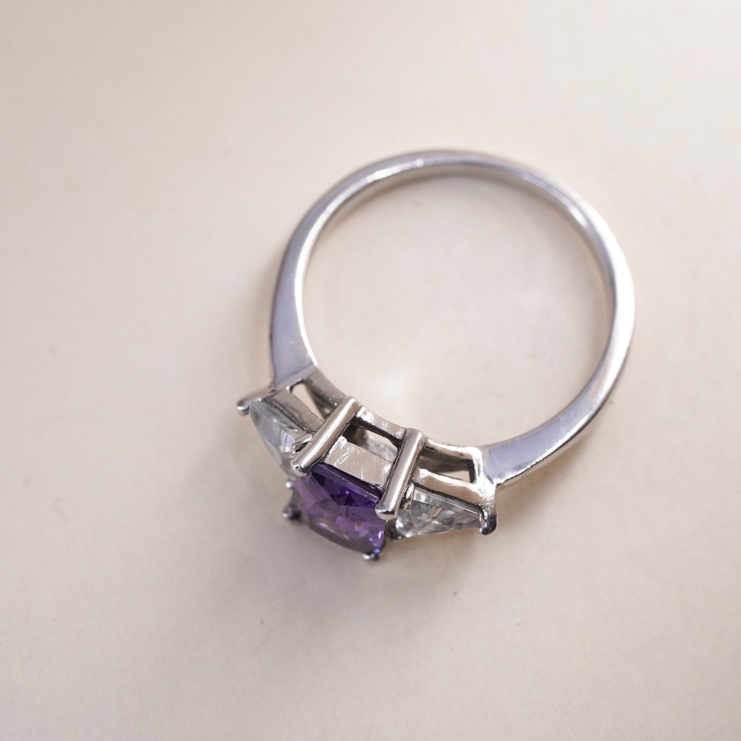 Size 8.5, Vintage sterling 925 silver handmade ring with amethyst and cz