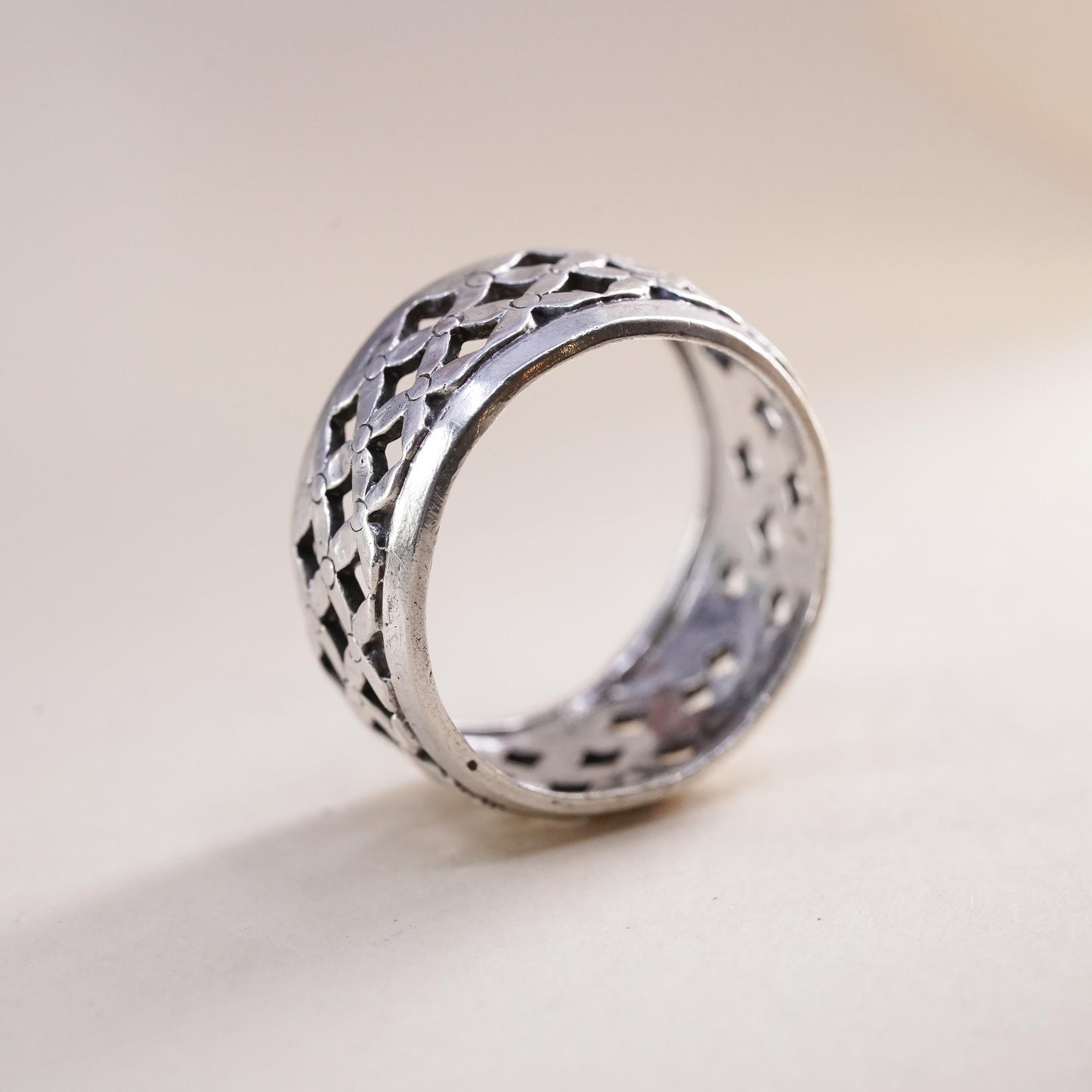 Size 6.75, VTG southwestern Sterling 925 silver ring band with woven texture