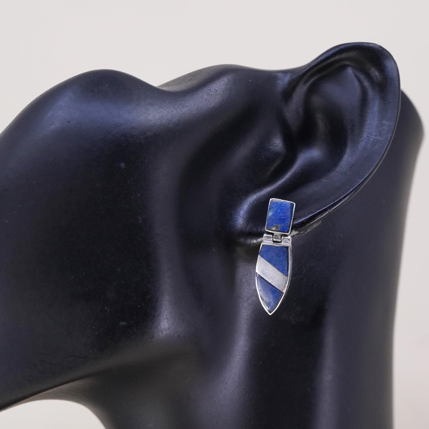 Native American Southwestern sterling silver 950 single earring lapis lazuli
