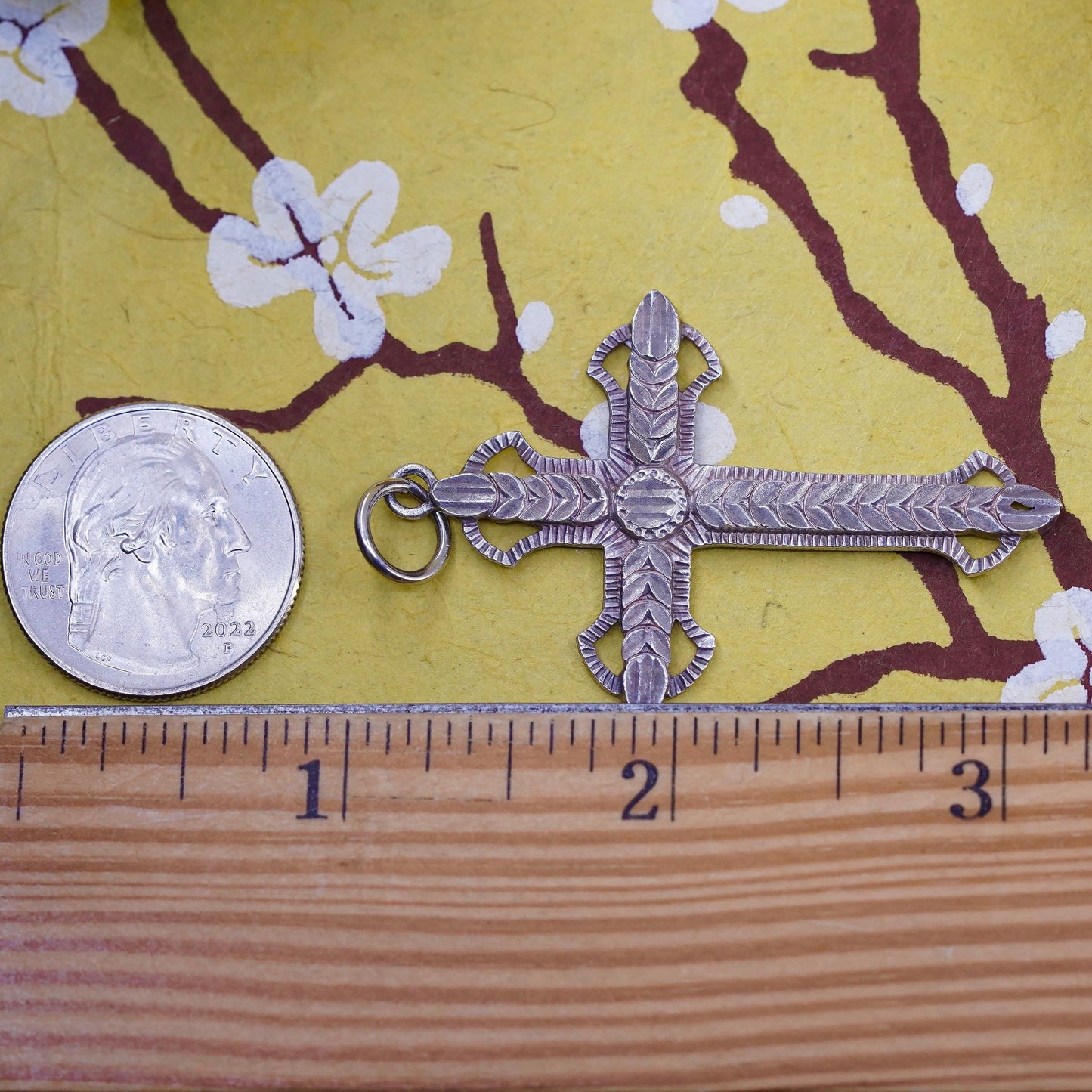 Vintage southwestern Sterling silver handmade pendant, 925 textured cross