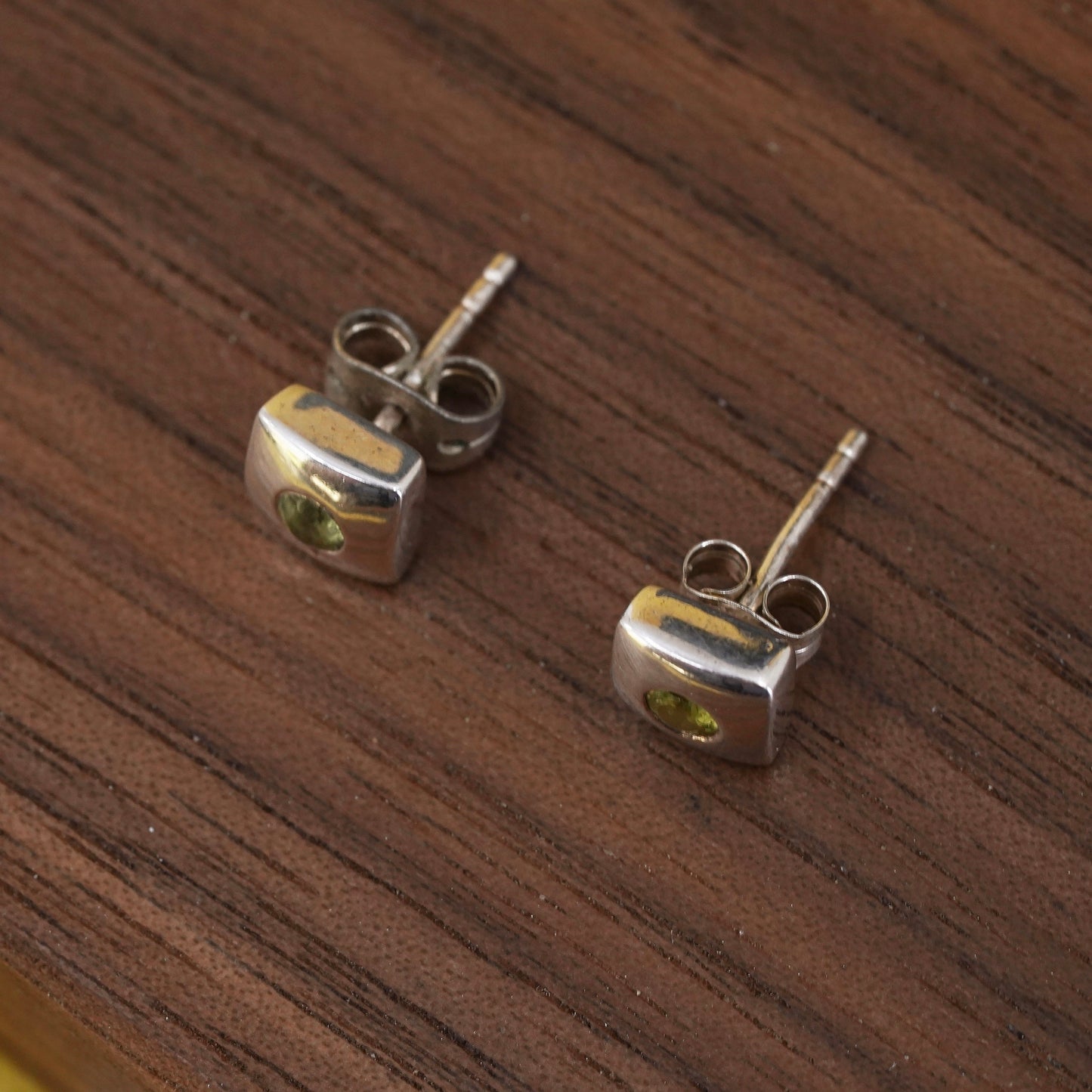 Vintage Sterling 925 silver peridot square studs, earrings