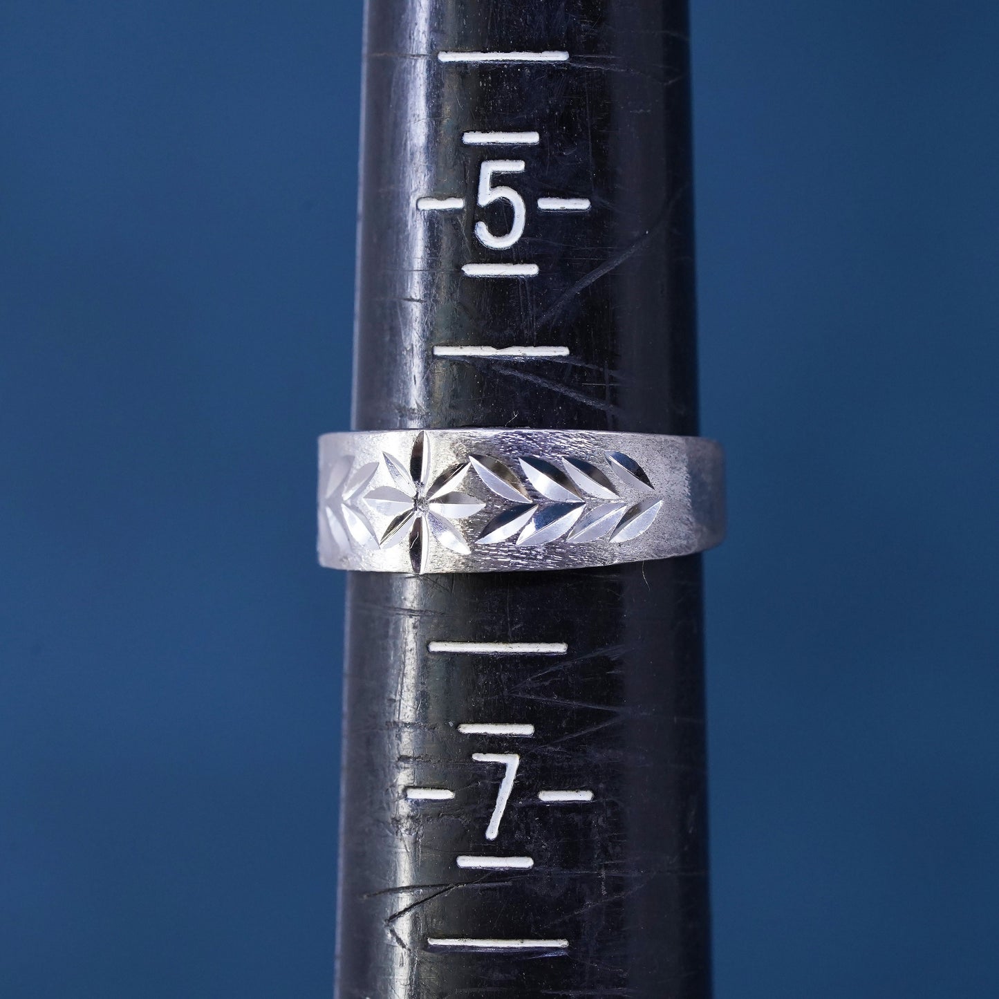 Size 6, vintage Sterling silver ring, southwestern 925 stackable textured band