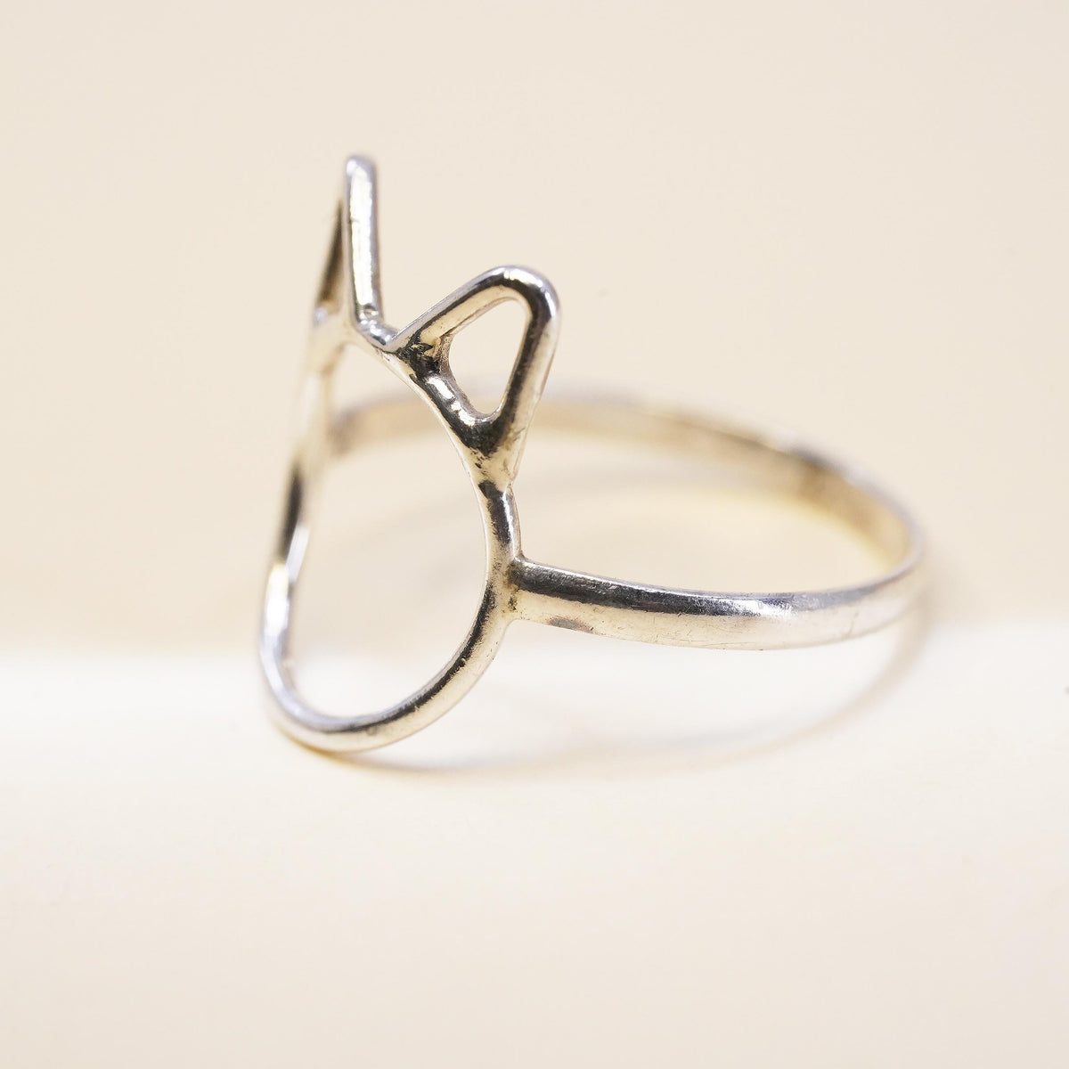 Size 6.25, vintage sterling 925 silver handmade ring with cat