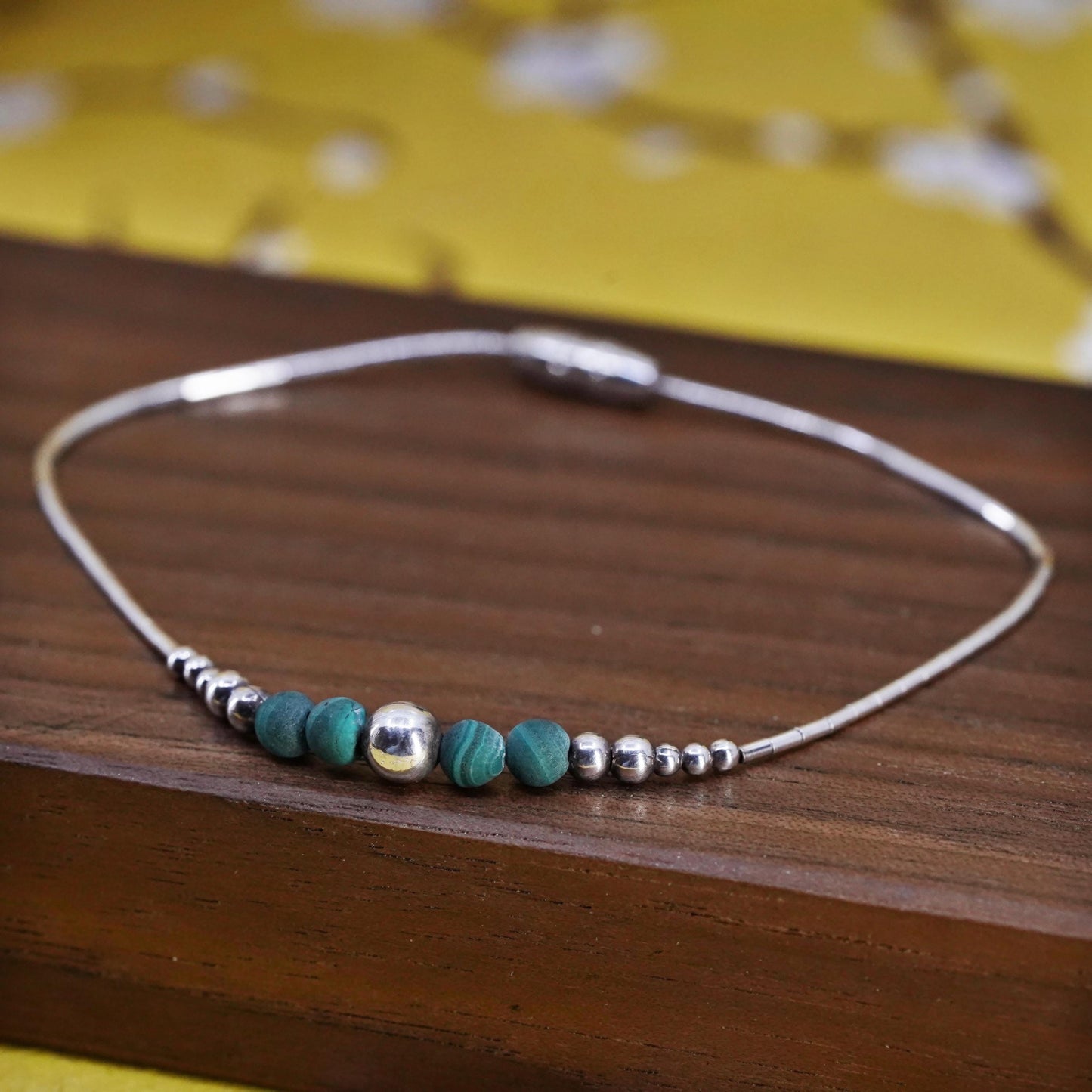 7.25", vintage sterling silver bracelet, liquid 925 Silver with malachite beads