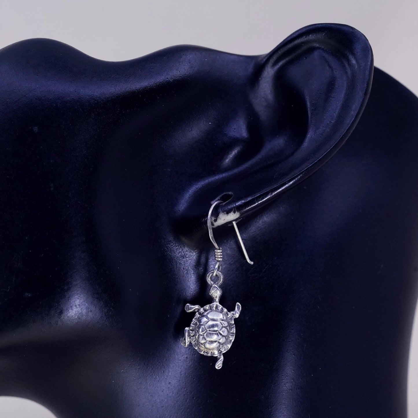 Vintage southwestern Sterling silver handmade earrings, 925 turtle dangles