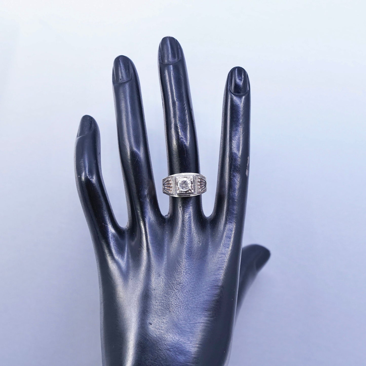 Size 6.5, vintage Sterling 925 silver handmade statement ring with Cz