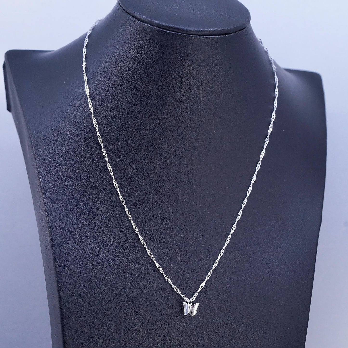16+1.5” Sterling 925 silver twisted curb chain necklace with butterfly pendant