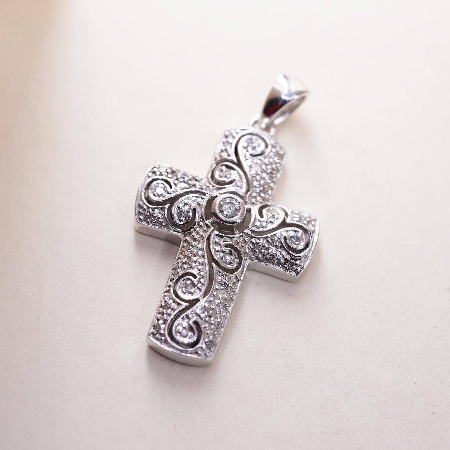 VTG modern sterling 925 silver filigree pendant, cross cluster genuine diamond