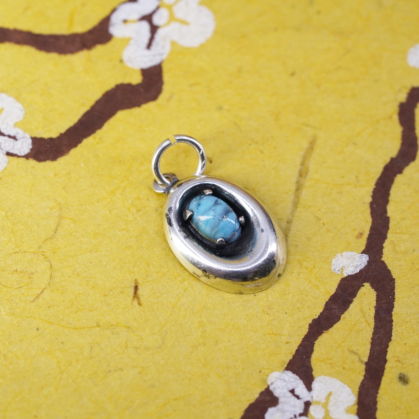 Native American handmade sterling 925 silver oval charm pendant with turquoise