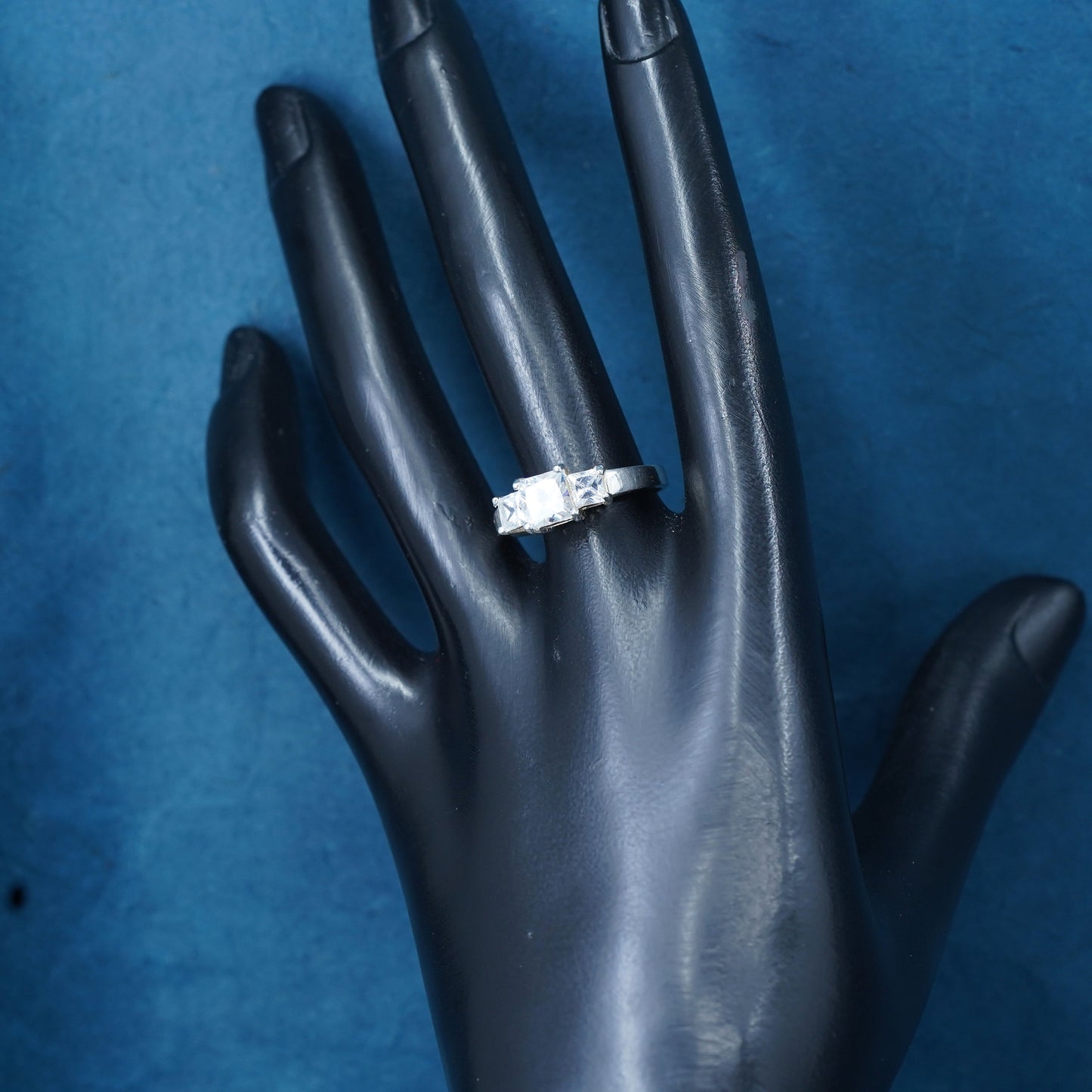 Size 9, vintage Sterling 925 silver engagement ring with cluster Cz around