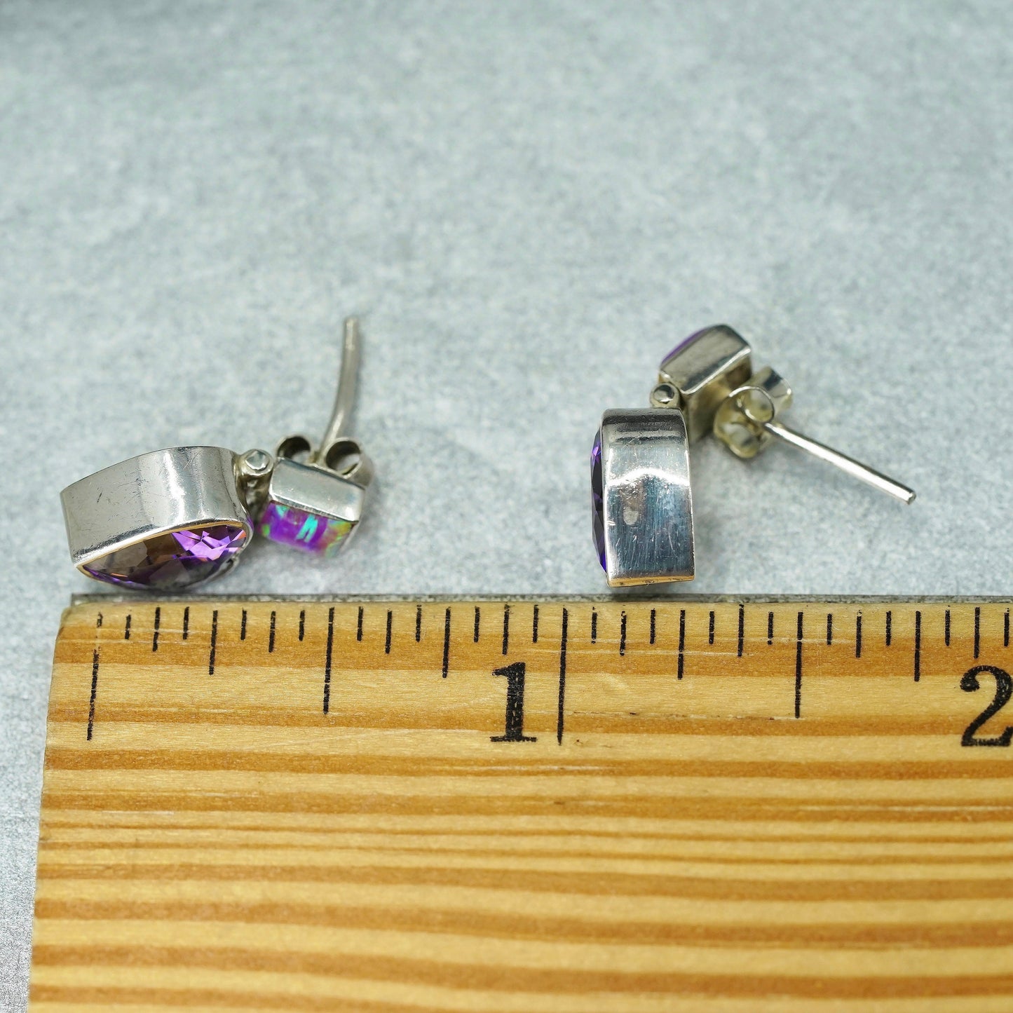 Vintage jewelry | Sterling 925 silver earrings with heart amethyst and opal