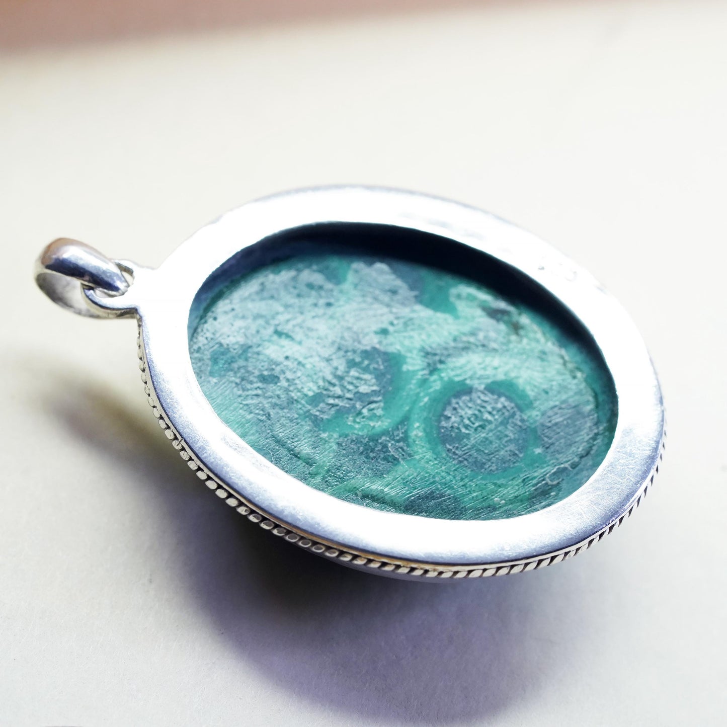 Vintage sterling 925 silver handmade huge pendant with oval dome malachite