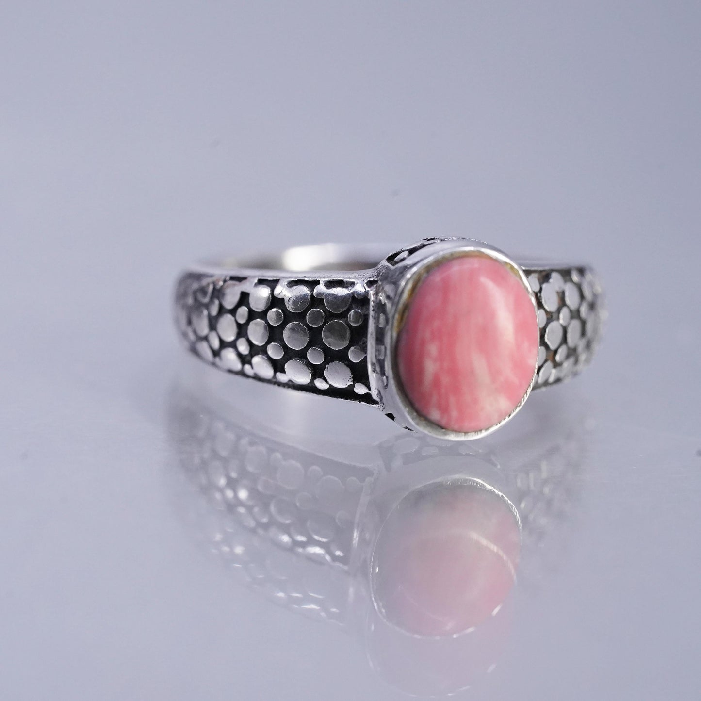 Size 8, vintage southwestern Sterling 925 silver handmade ring oval red jasper