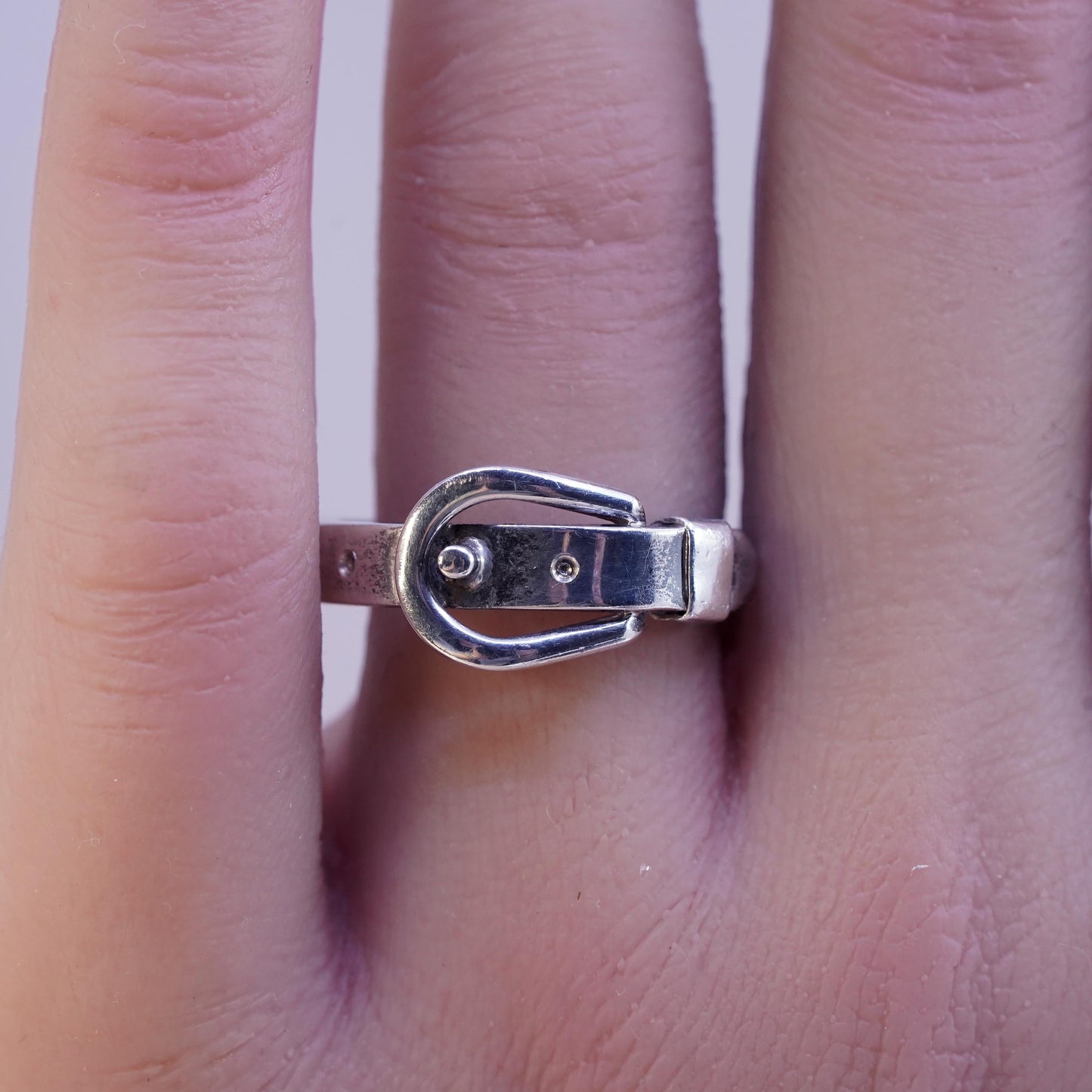 Size 9.5, vintage southwestern HILE sterling silver buckle ring, 925 belt band