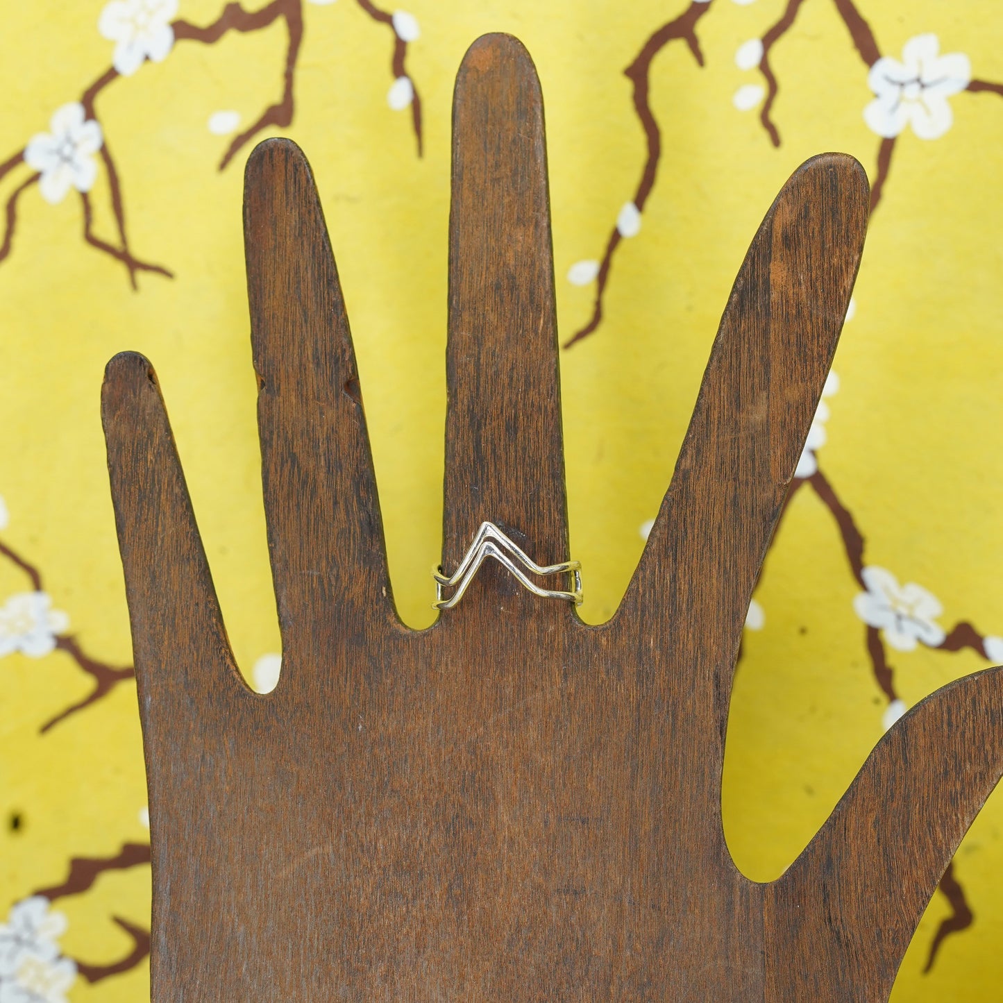 Size 5.25, vintage Sterling silver handmade ring, 925 wired V shaped band
