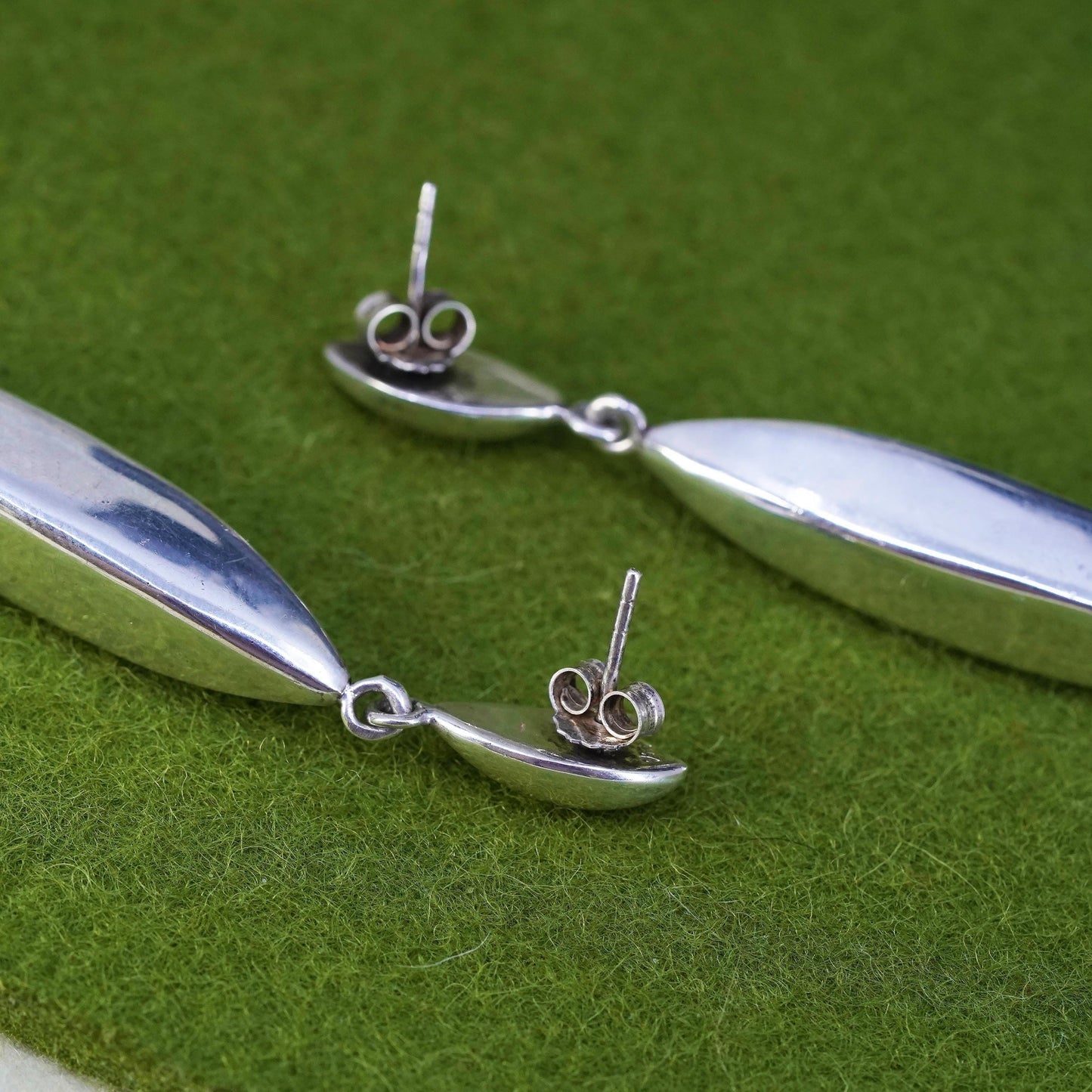 Vintage modern sterling silver handmade earrings, ribbed 925 teardrop dangles