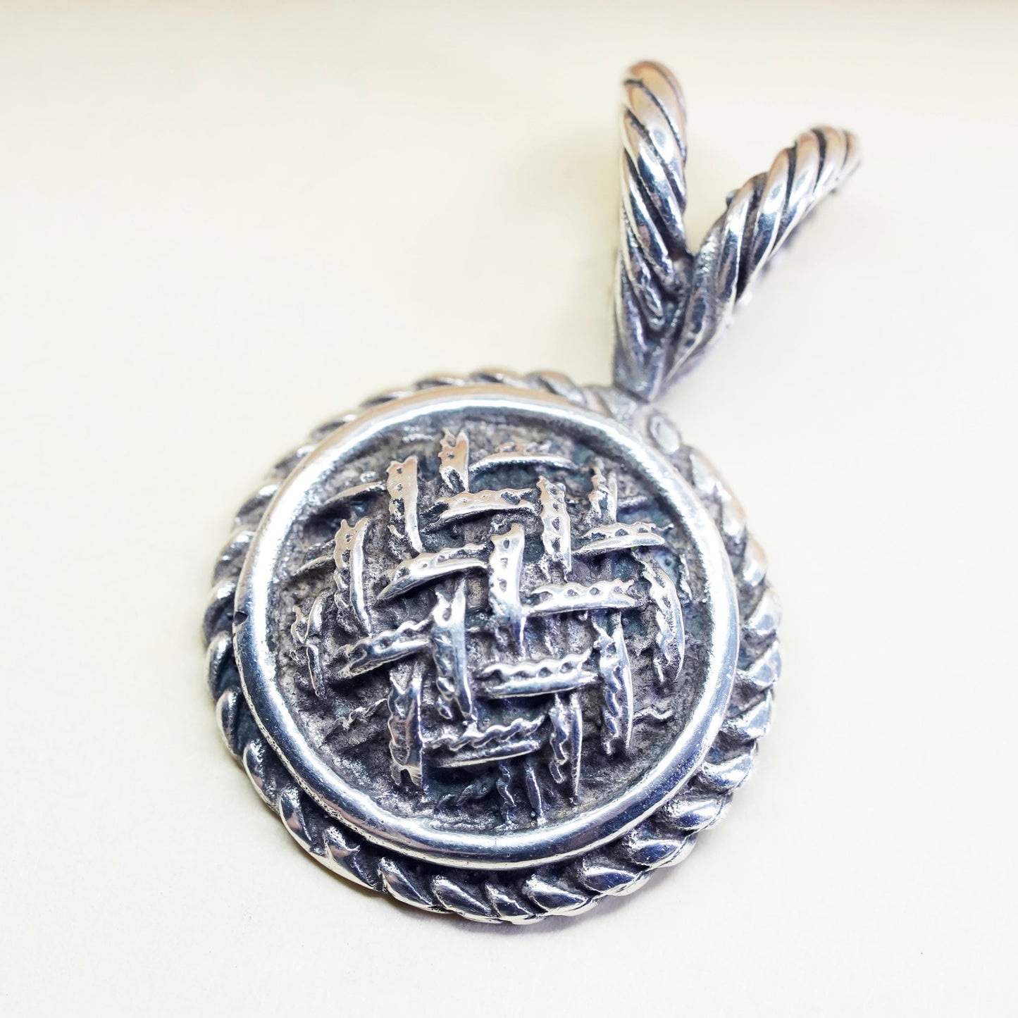 VTG Mexican sterling silver handmade pendant, 925 braided woven textured circle