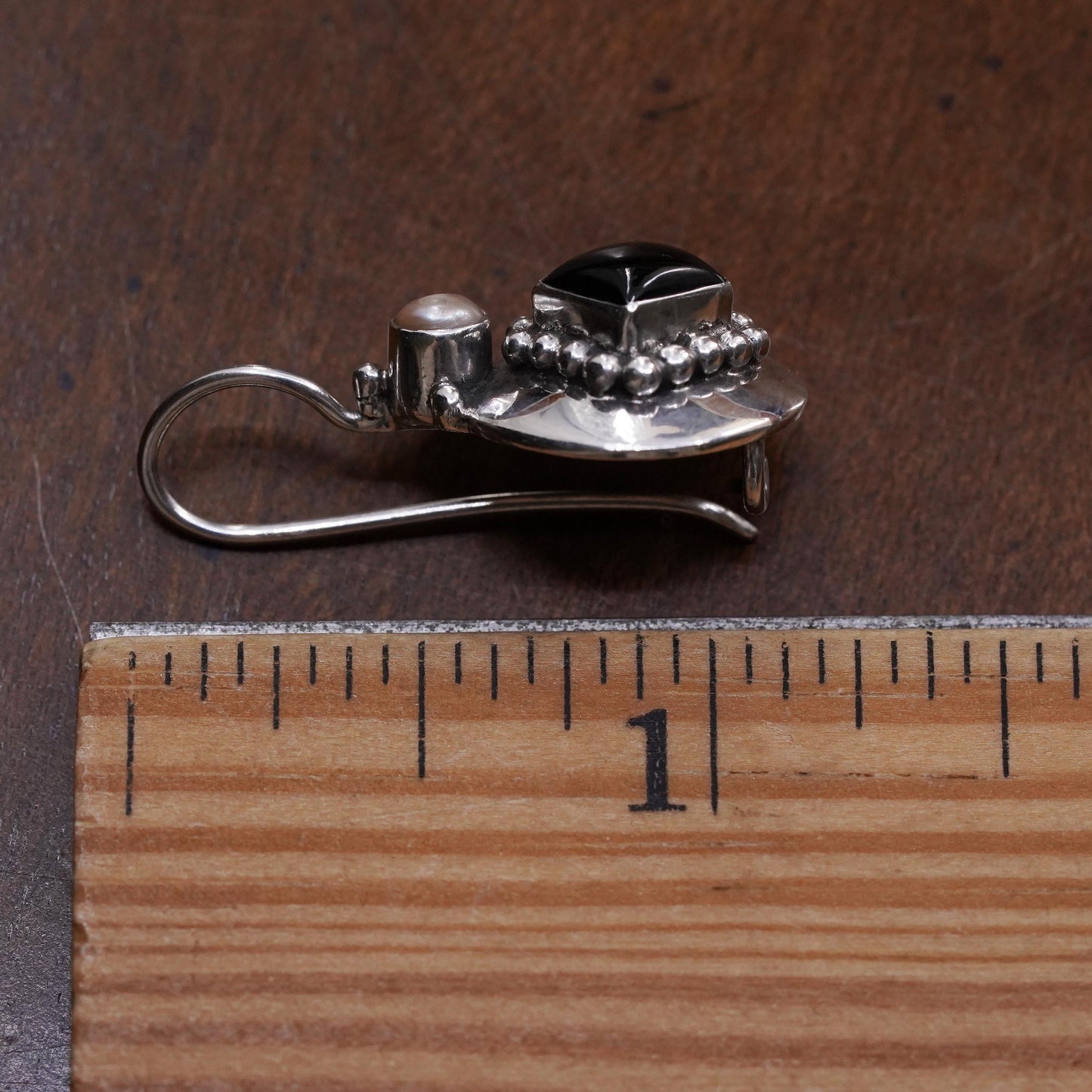 Vintage handmade single earring. Sterling 925 silver hook with onyx and pearl