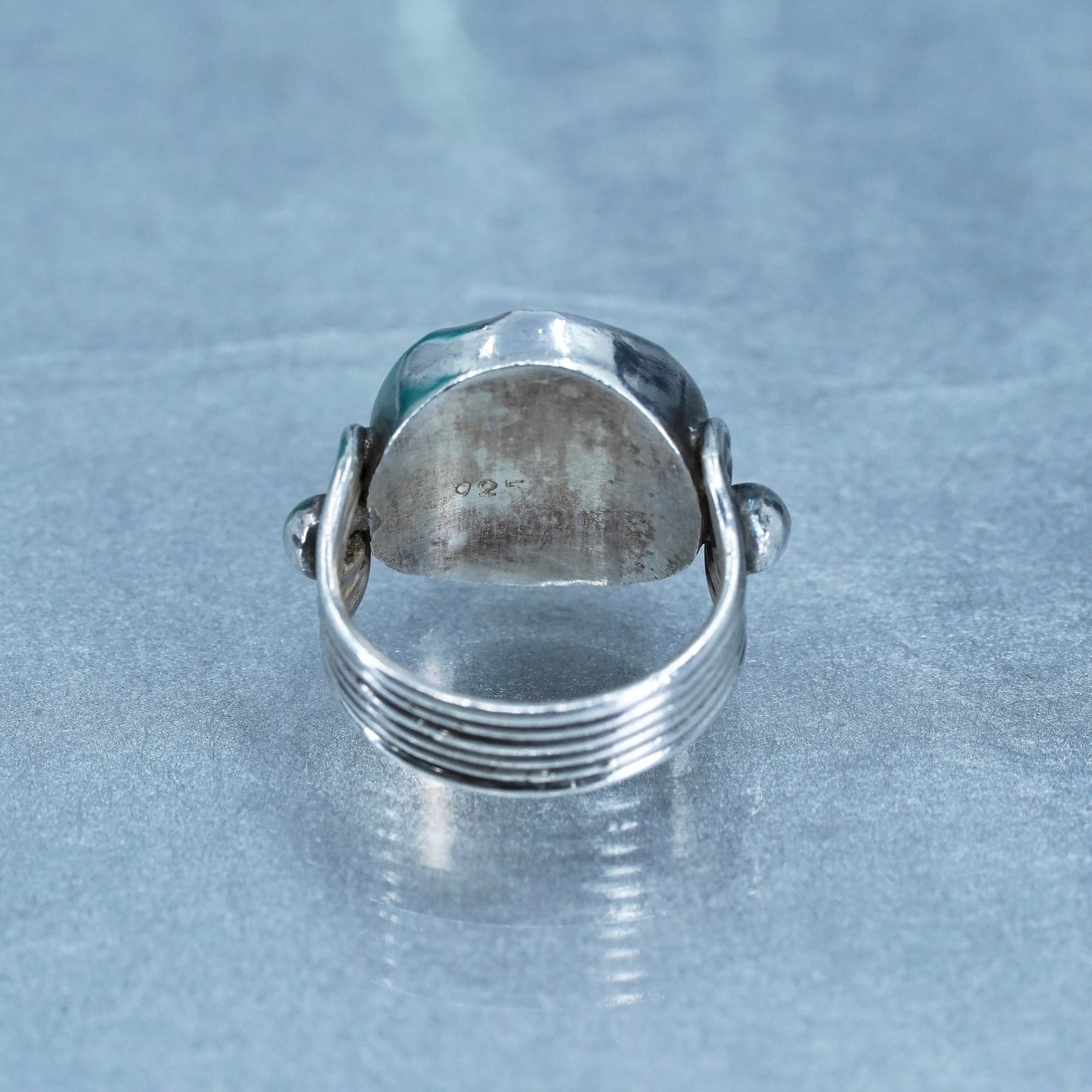 Size 3.75, vintage Sterling 925 silver handmade ring with blue agate